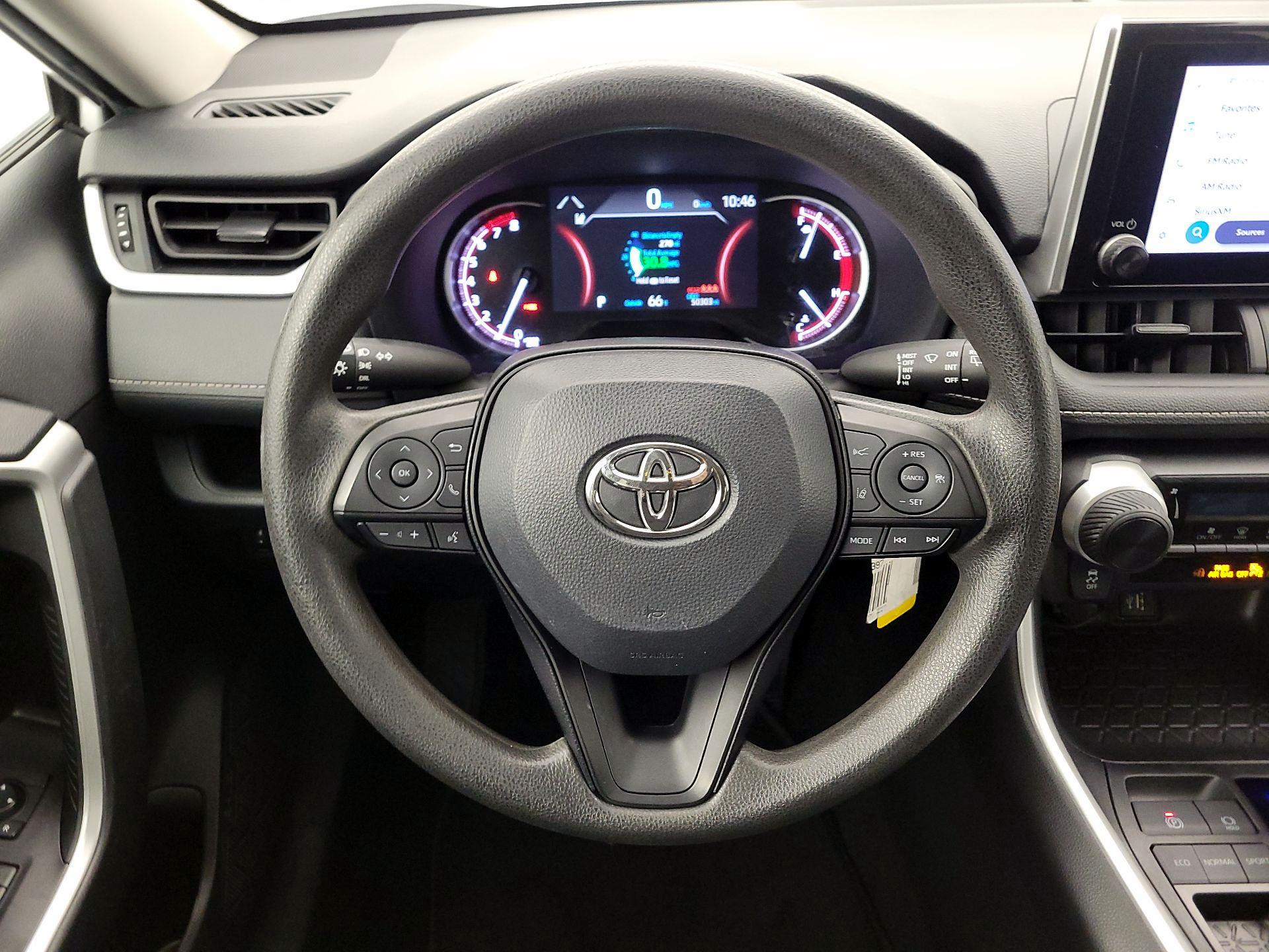 Thumbnail: 2024 Toyota RAV4 - 10