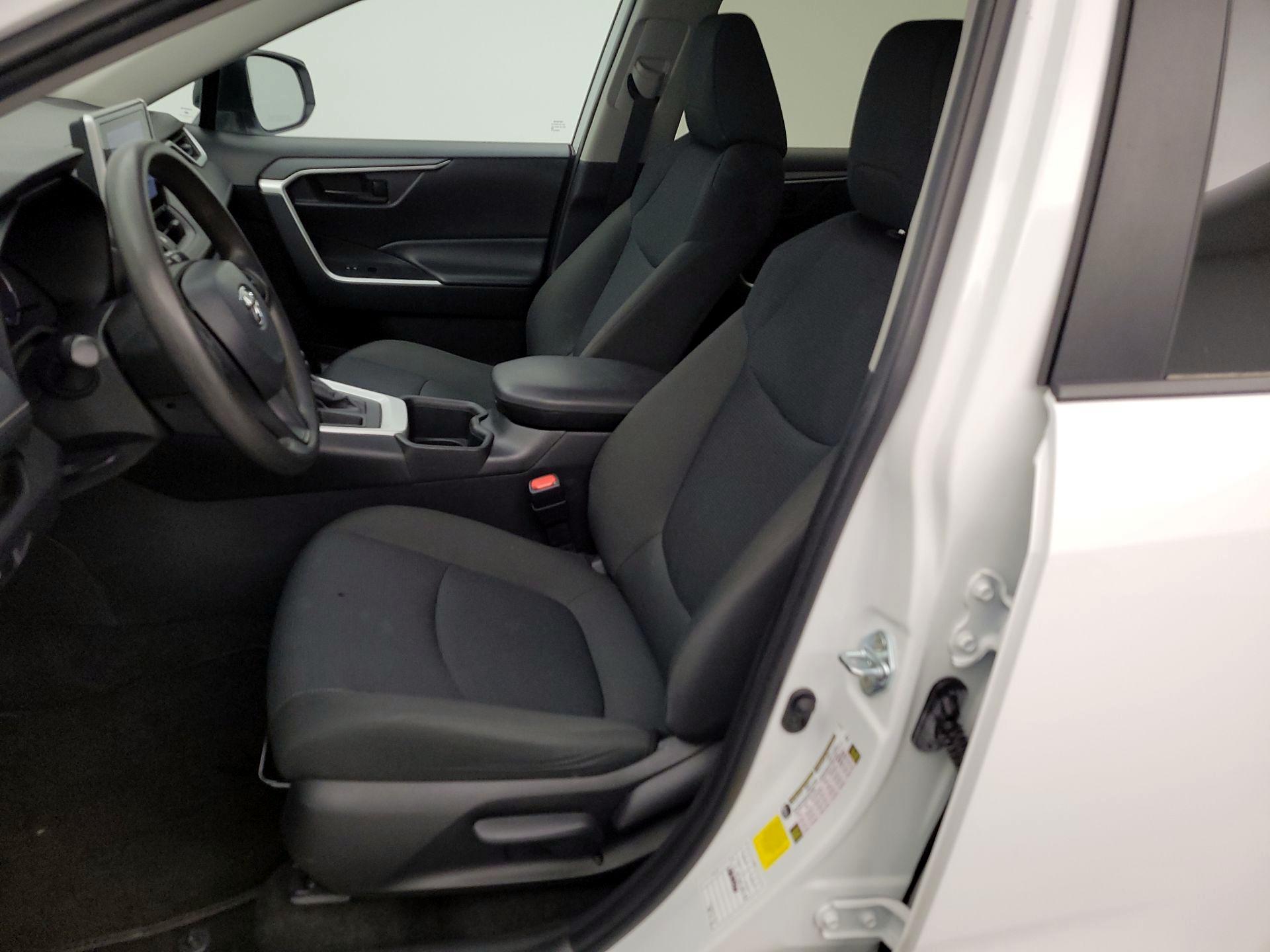 Thumbnail: 2024 Toyota RAV4 - 11