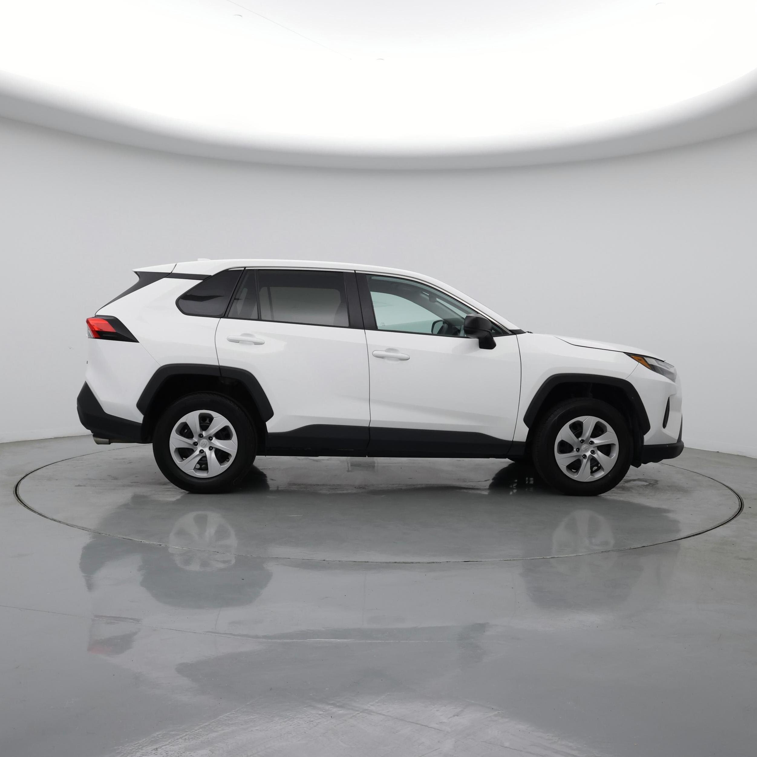 Thumbnail: 2024 Toyota RAV4 - 7