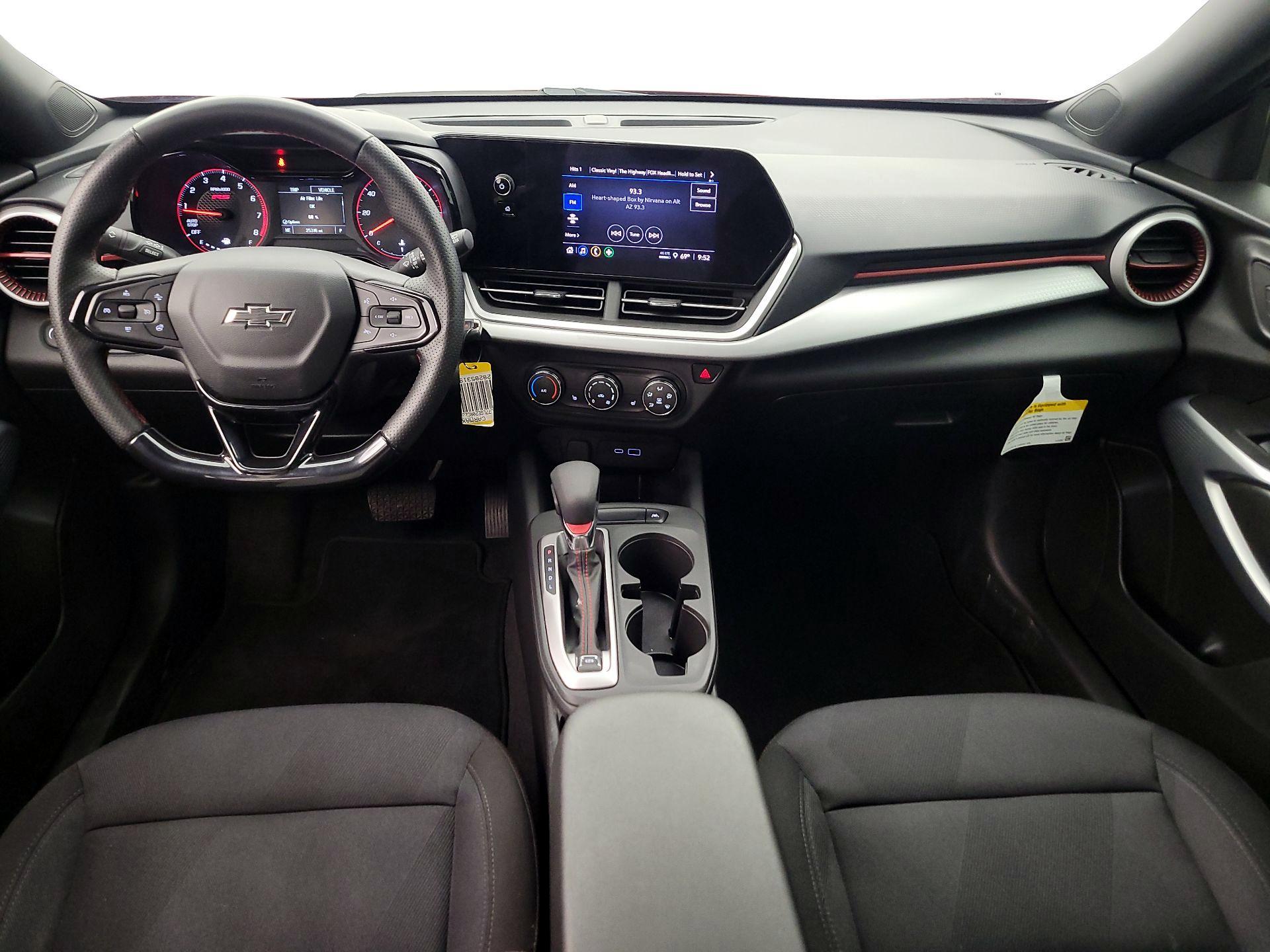 Thumbnail: 2024 Chevrolet Trax - 9