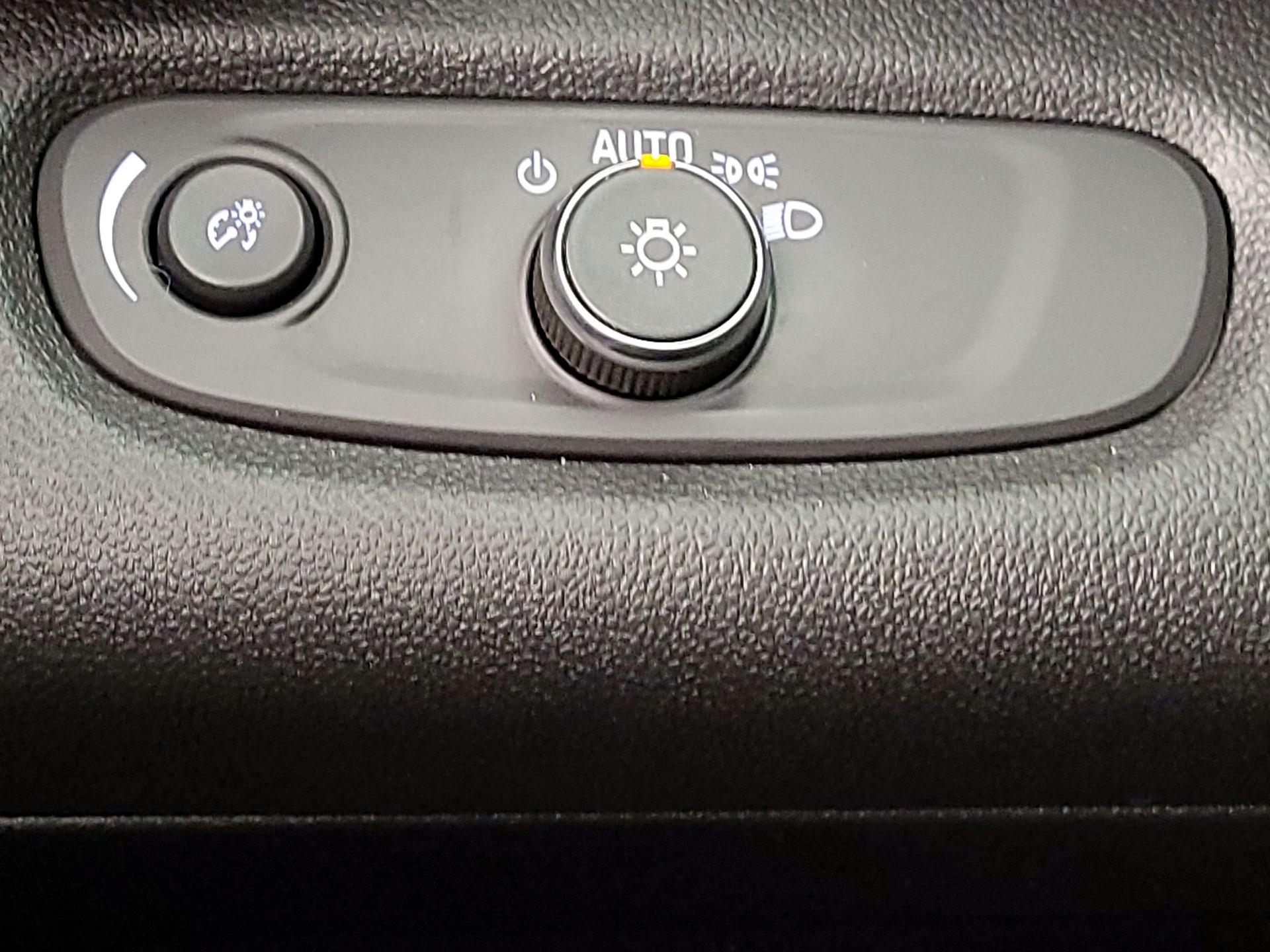 Thumbnail: 2024 Chevrolet Trax - 13