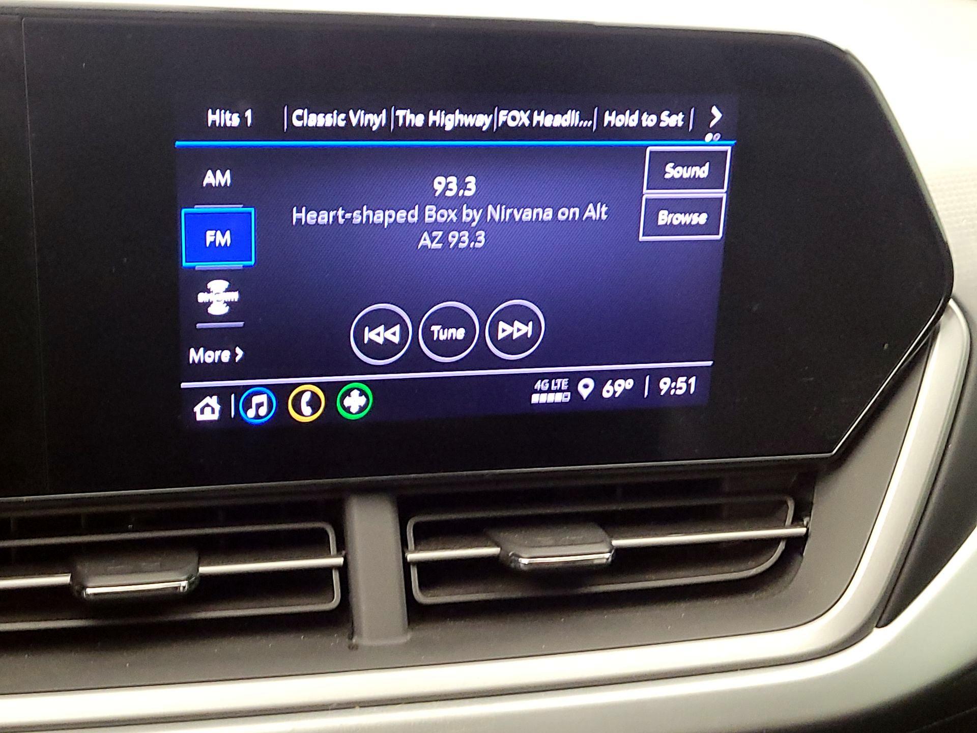 Thumbnail: 2024 Chevrolet Trax - 15