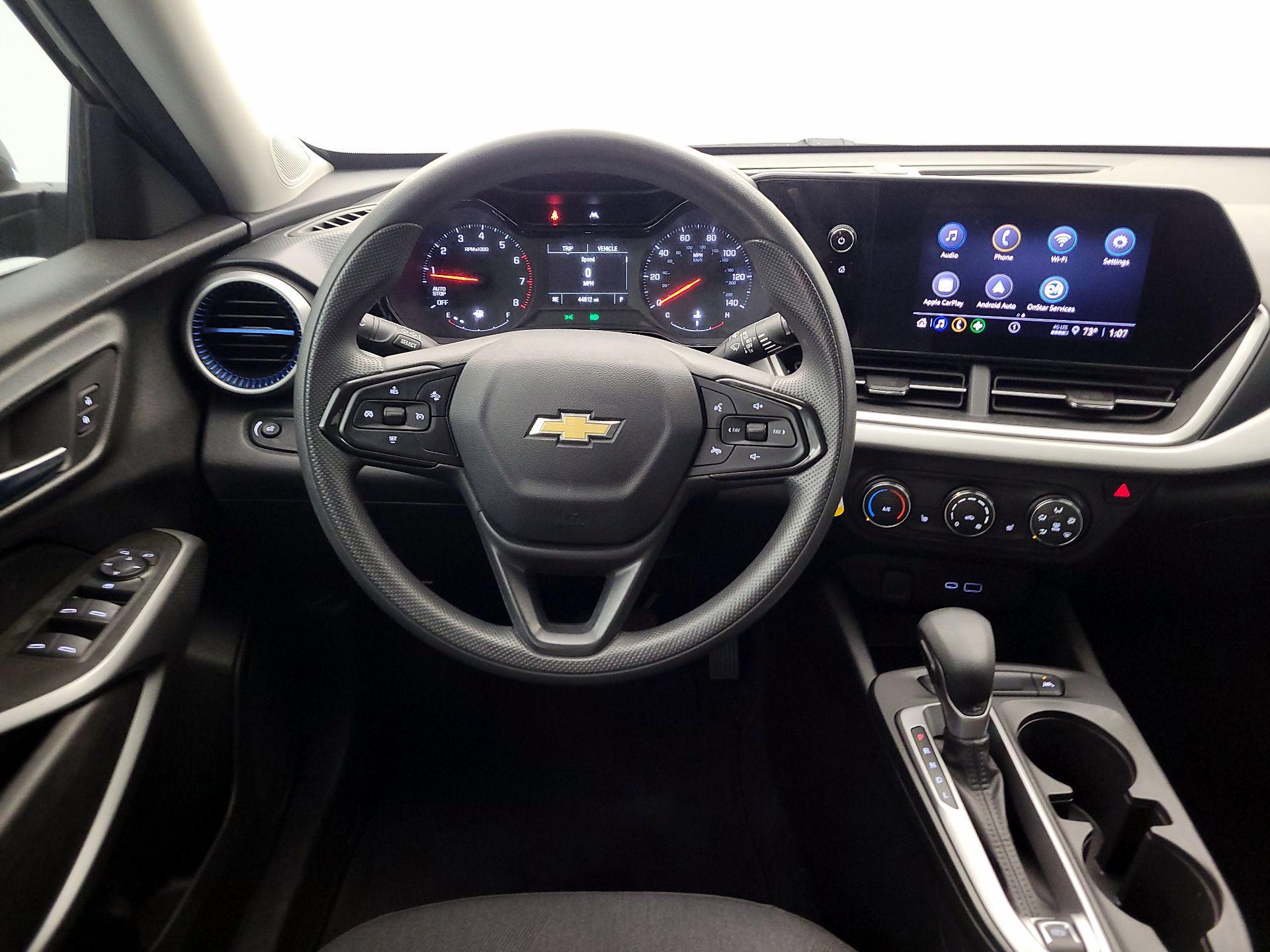 Thumbnail: 2024 Chevrolet Trax - 10