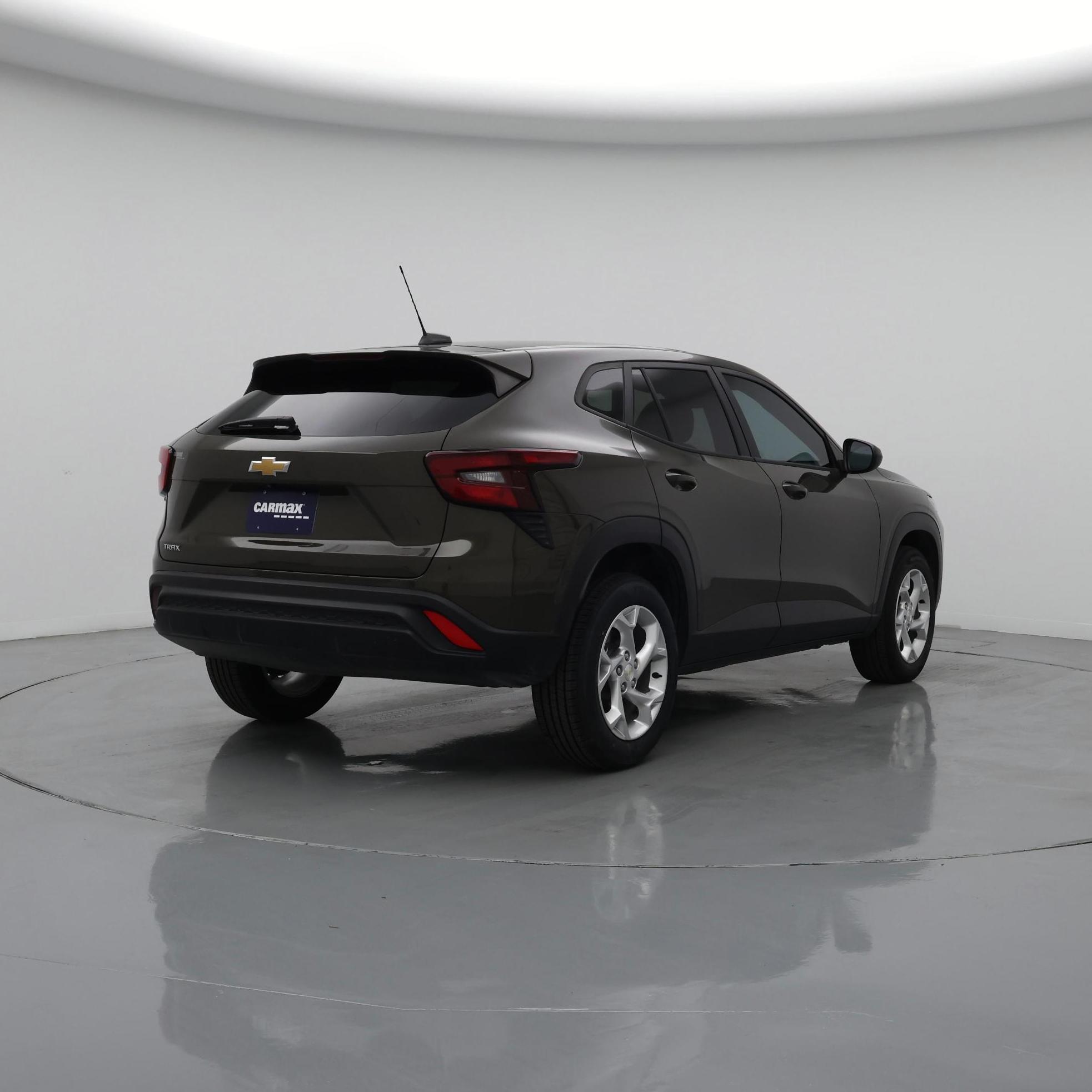 Thumbnail: 2024 Chevrolet Trax - 8