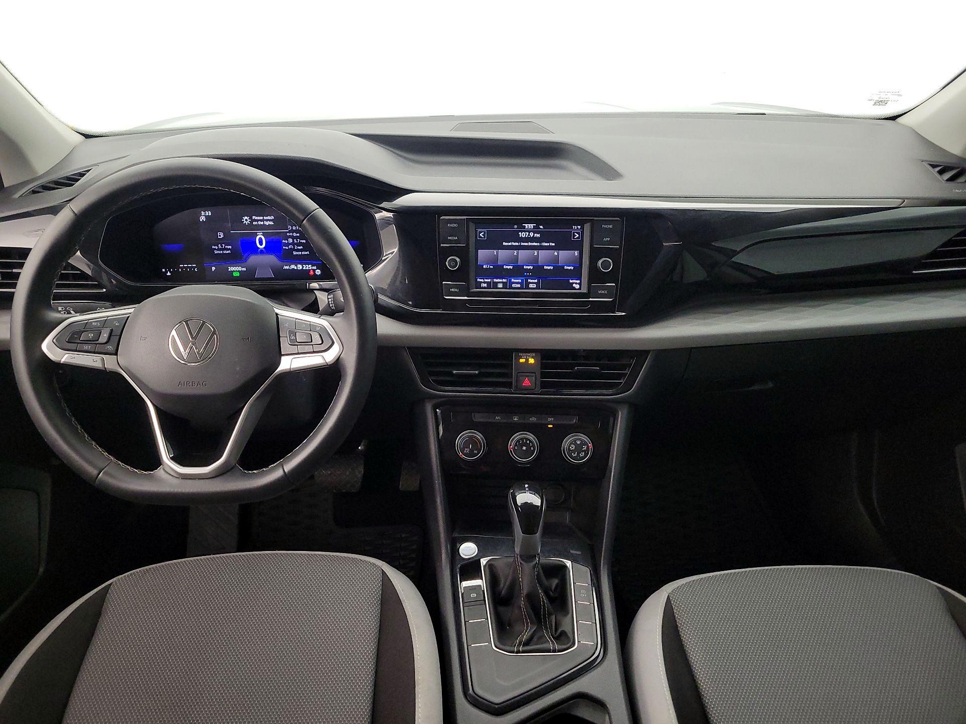 Thumbnail: 2024 Volkswagen Taos - 9