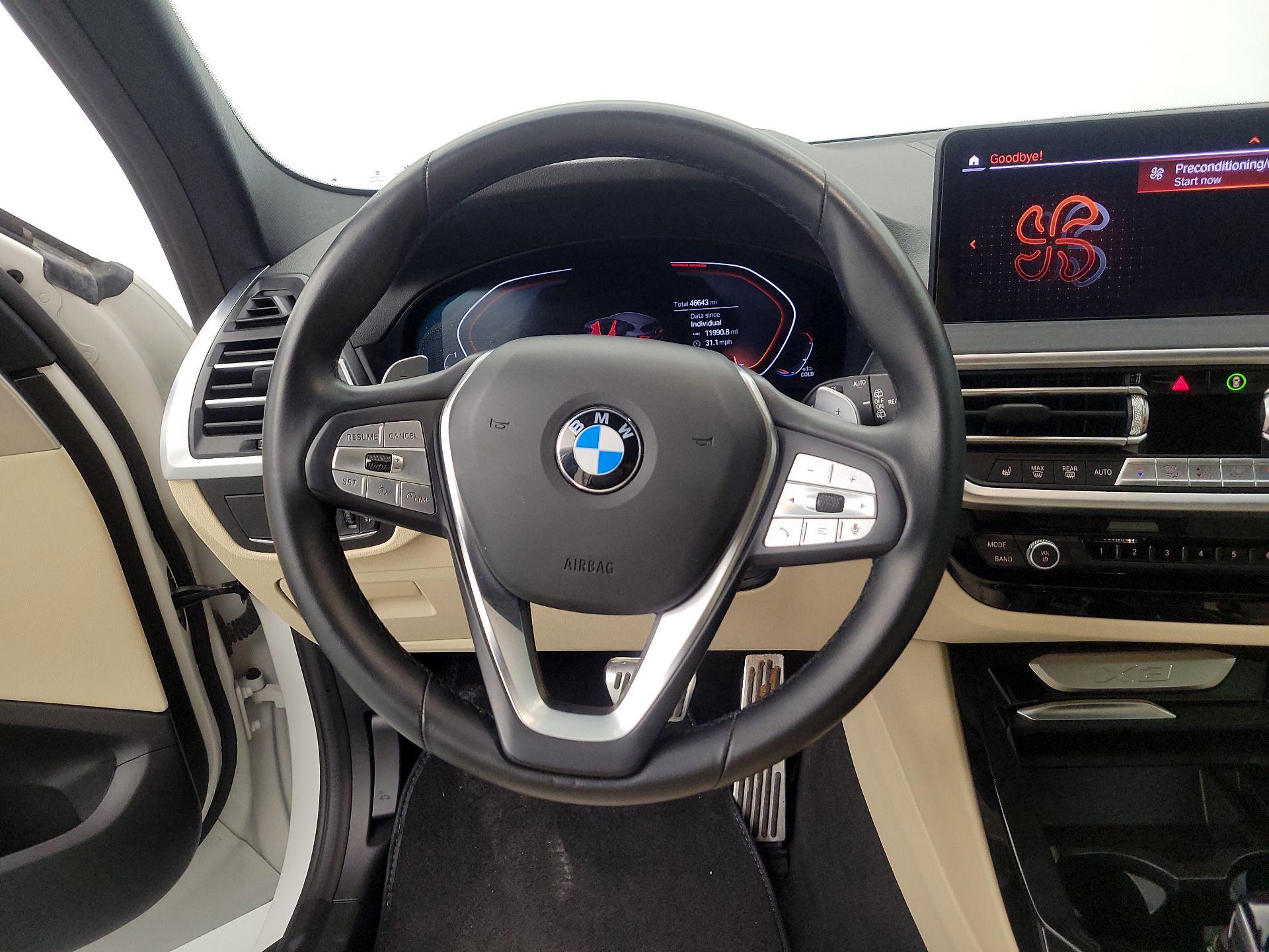 Thumbnail: 2022 BMW X3 - 10