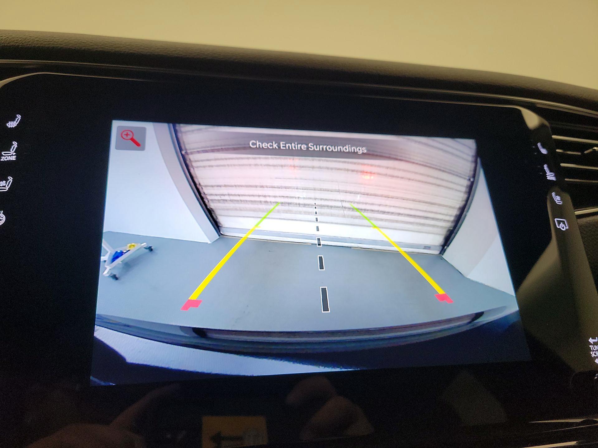 Thumbnail: 2024 Jeep Wagoneer - 13