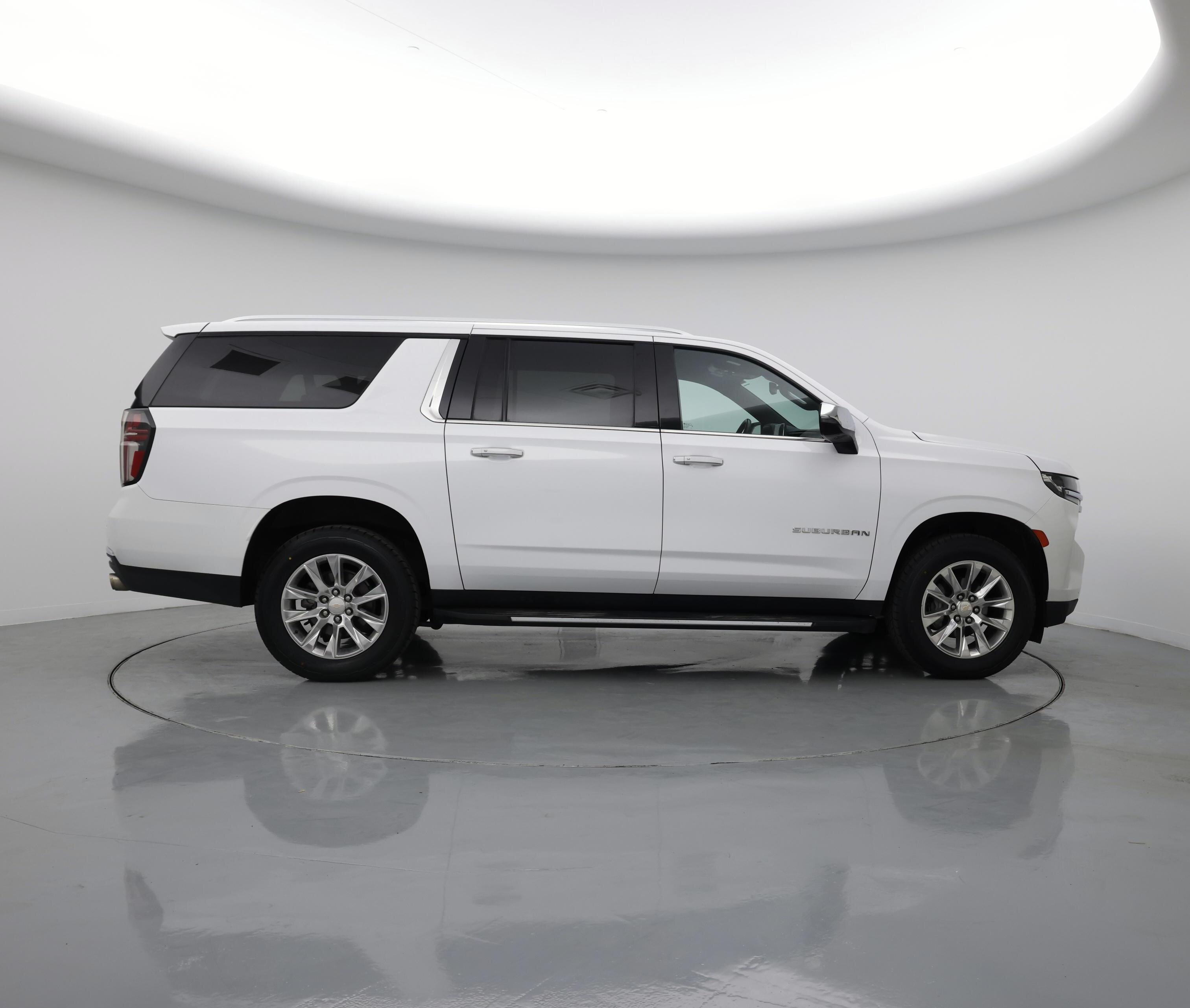 Thumbnail: 2023 Chevrolet Suburban - 7