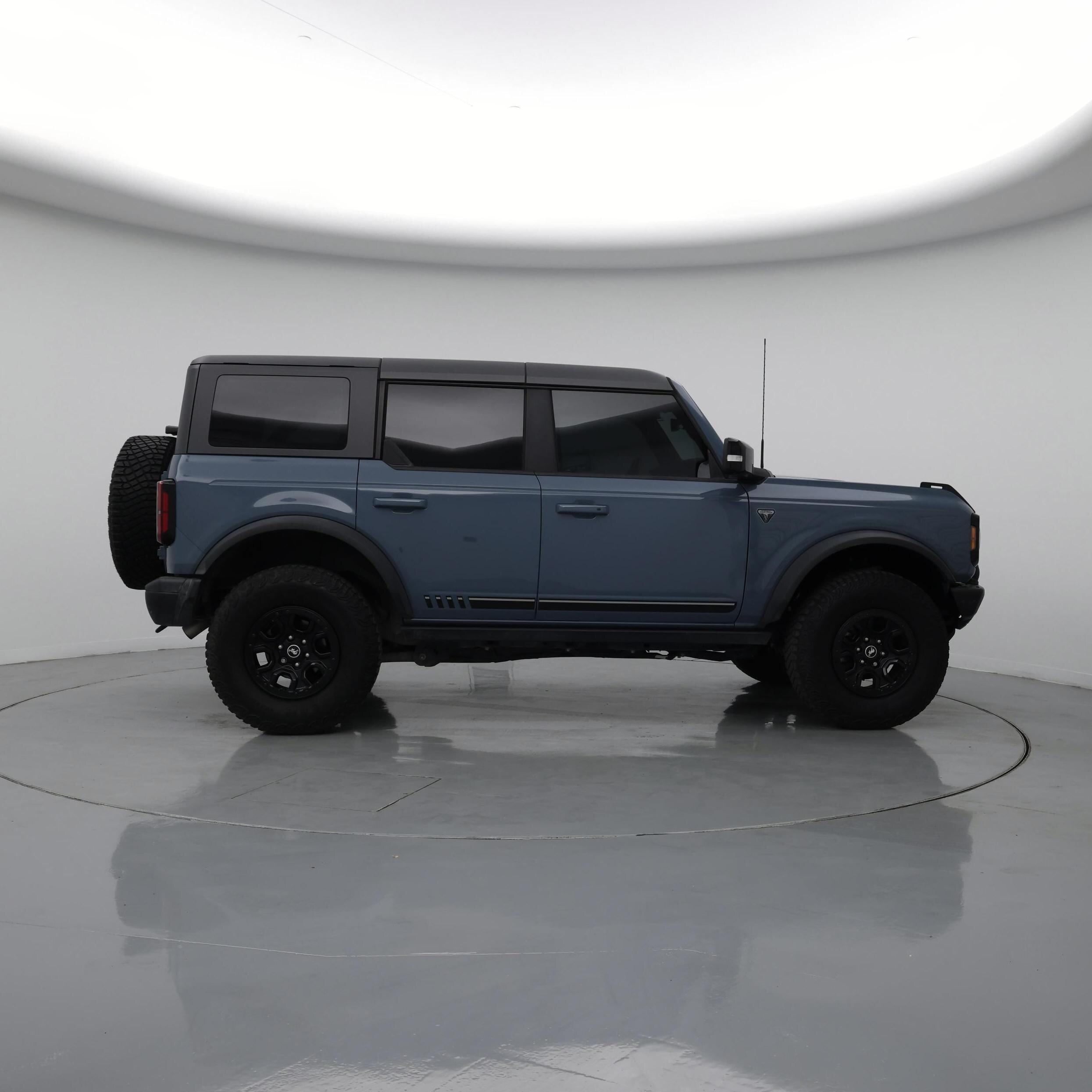 Thumbnail: 2021 Ford Bronco - 7