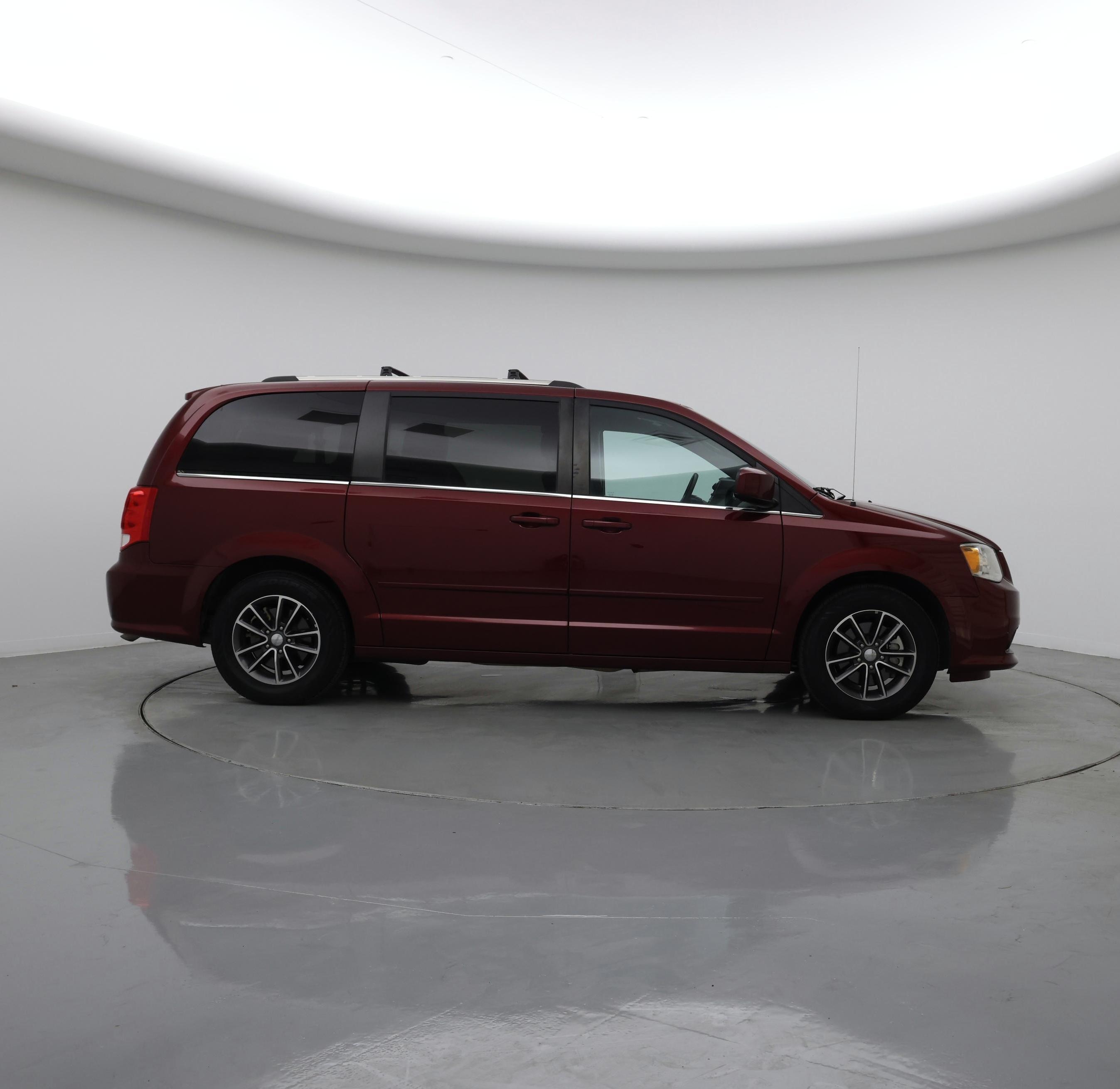 Thumbnail: 2017 Dodge Grand Caravan - 7
