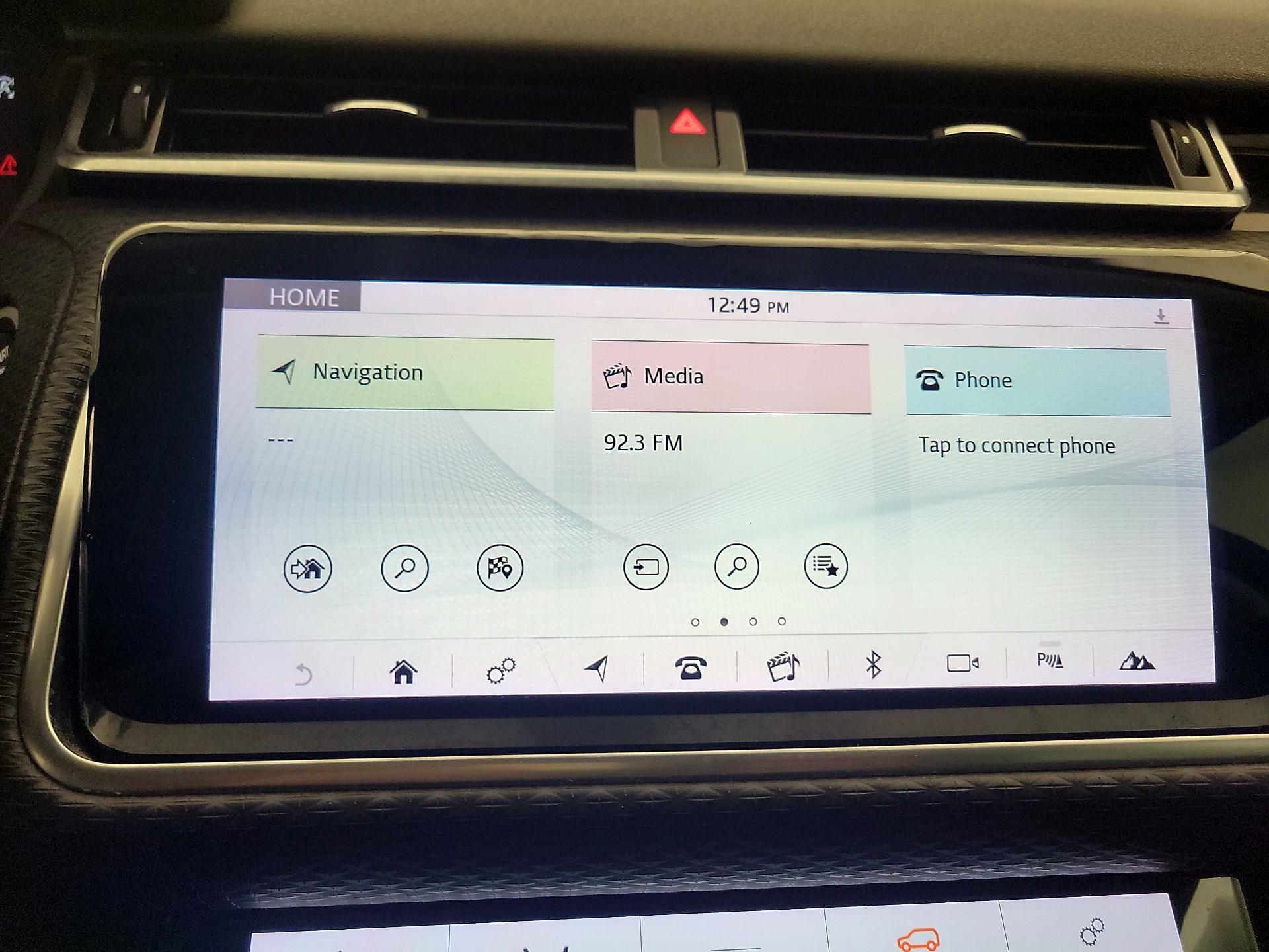 Thumbnail: 2018 Land Rover Range Rover Velar - 15