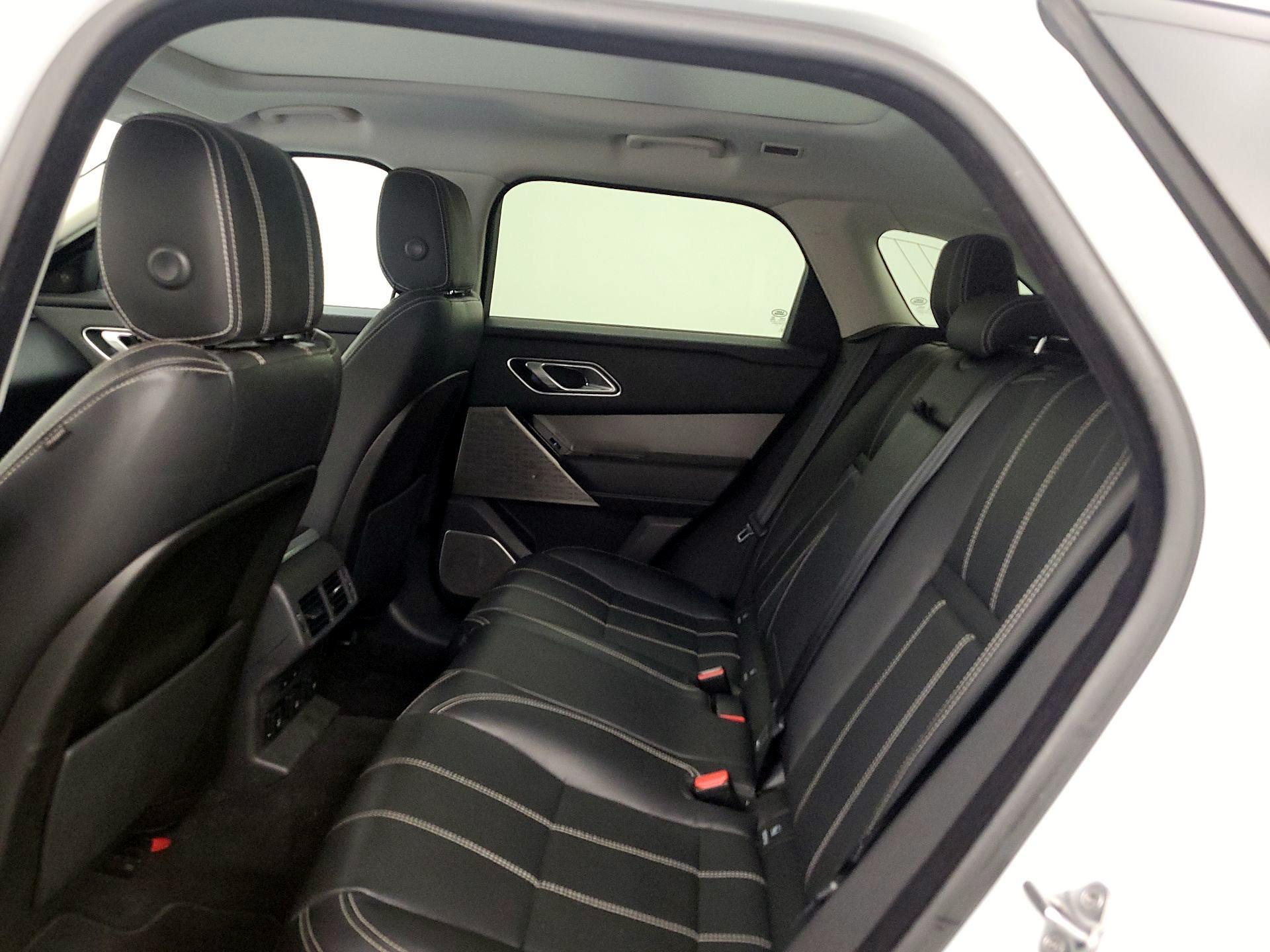 Thumbnail: 2018 Land Rover Range Rover Velar - 19