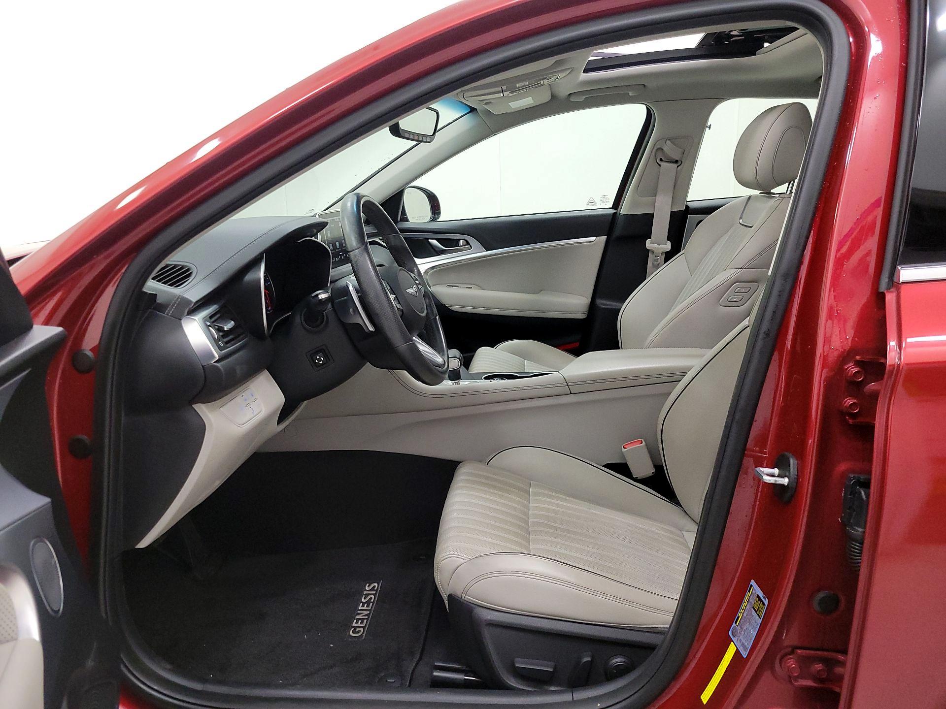 Thumbnail: 2019 Genesis G70 - 11