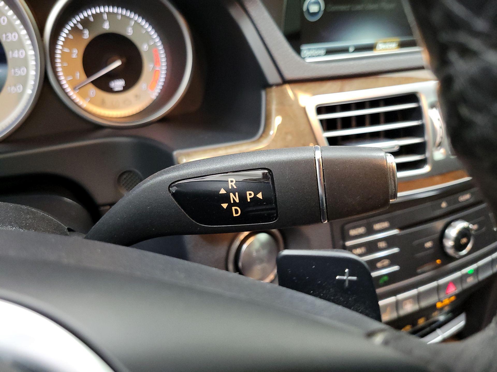 Thumbnail: 2016 Mercedes-Benz E-Class - 18