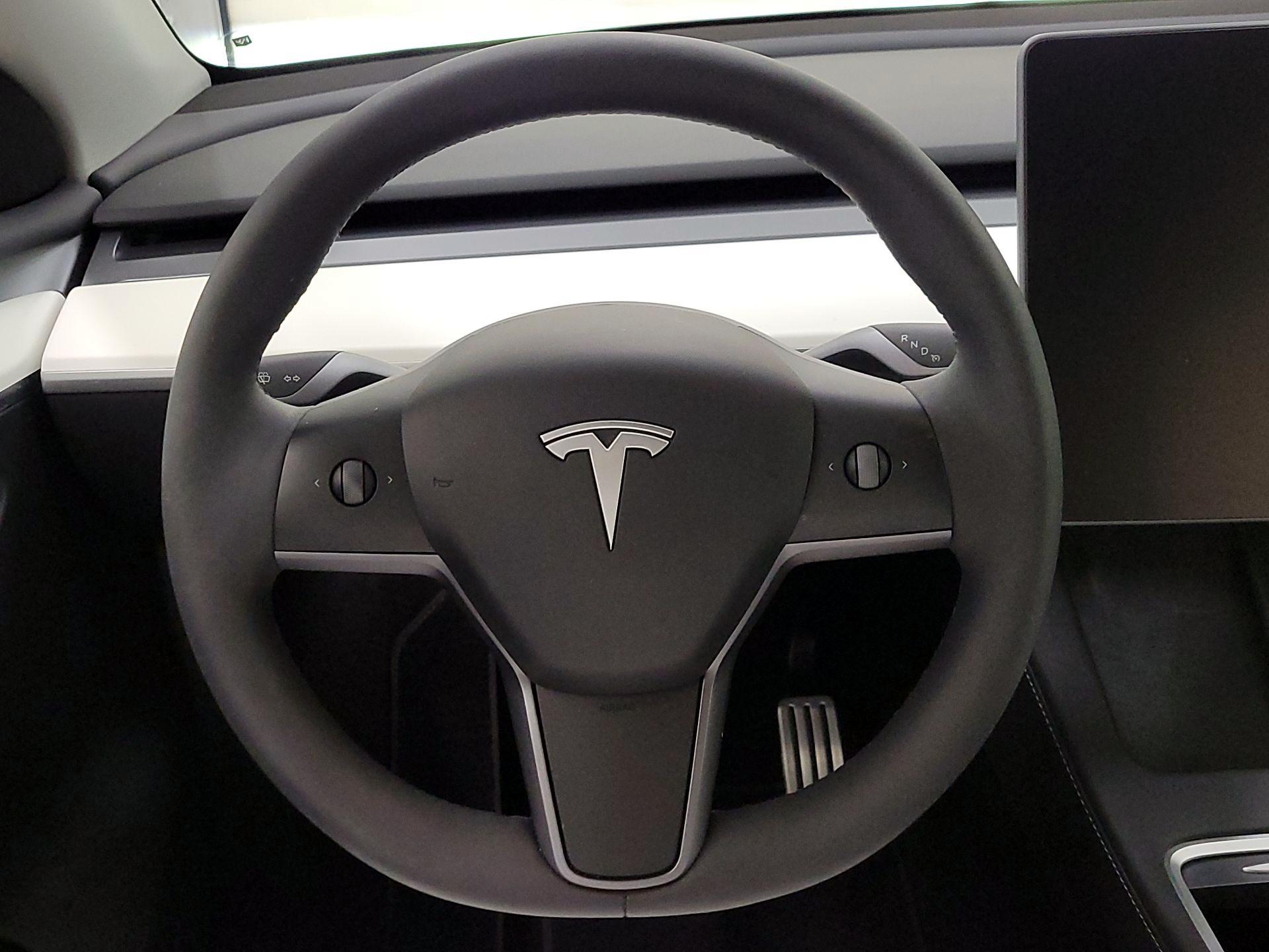 Thumbnail: 2024 Tesla Model Y - 10