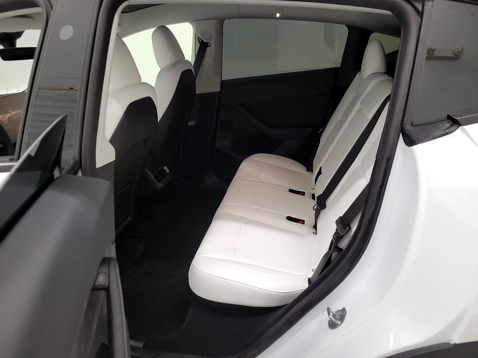 Thumbnail: 2024 Tesla Model Y - 19