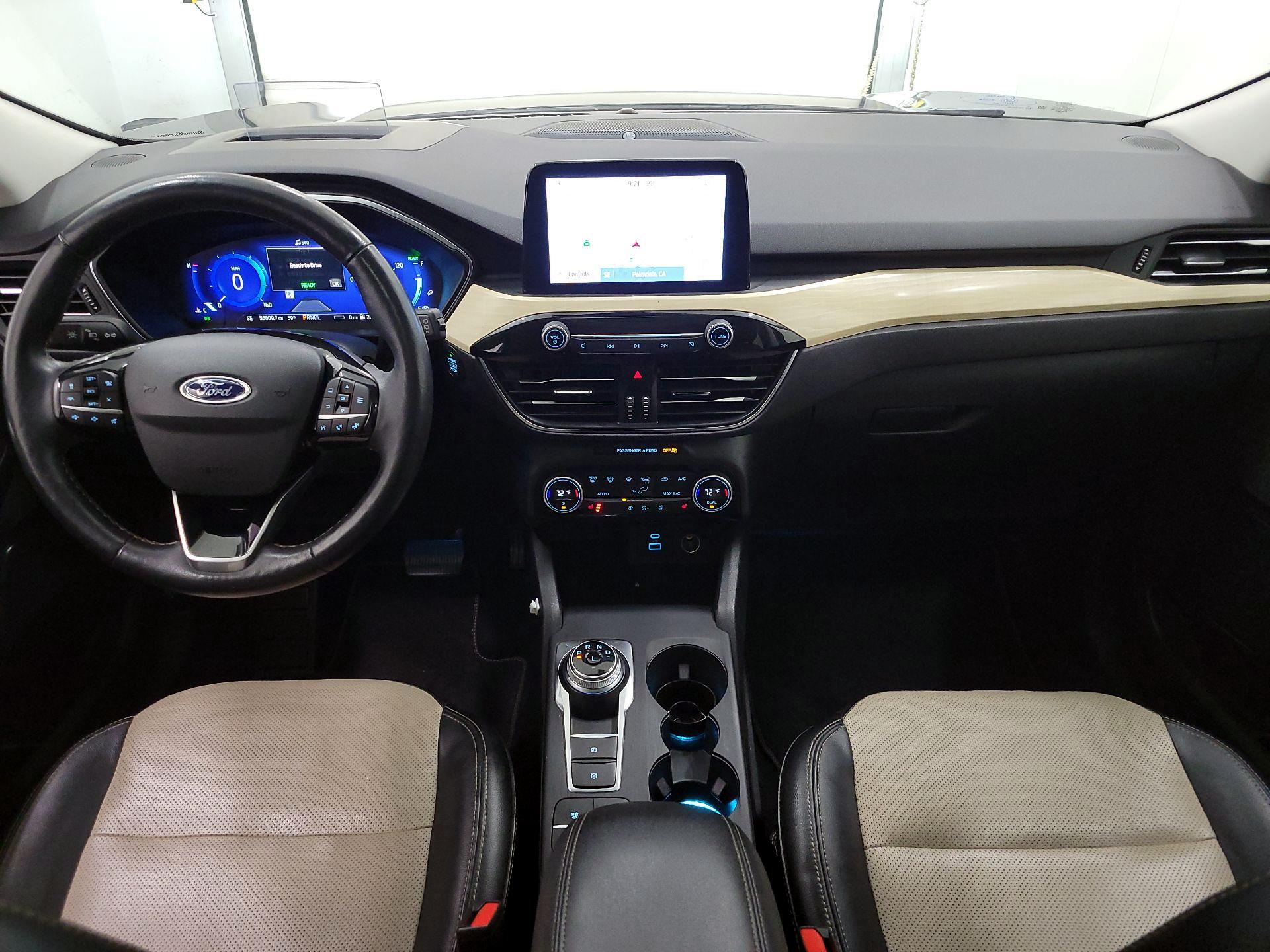 Thumbnail: 2021 Ford Escape - 9