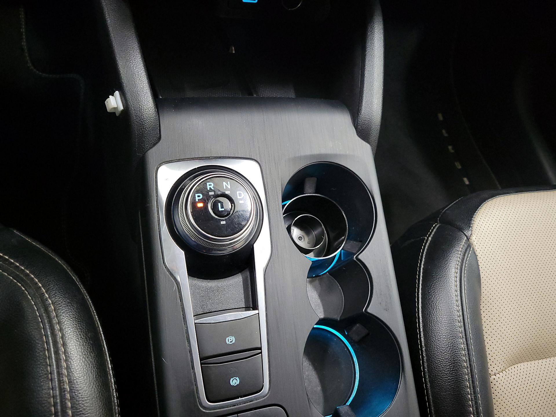 Thumbnail: 2021 Ford Escape - 18