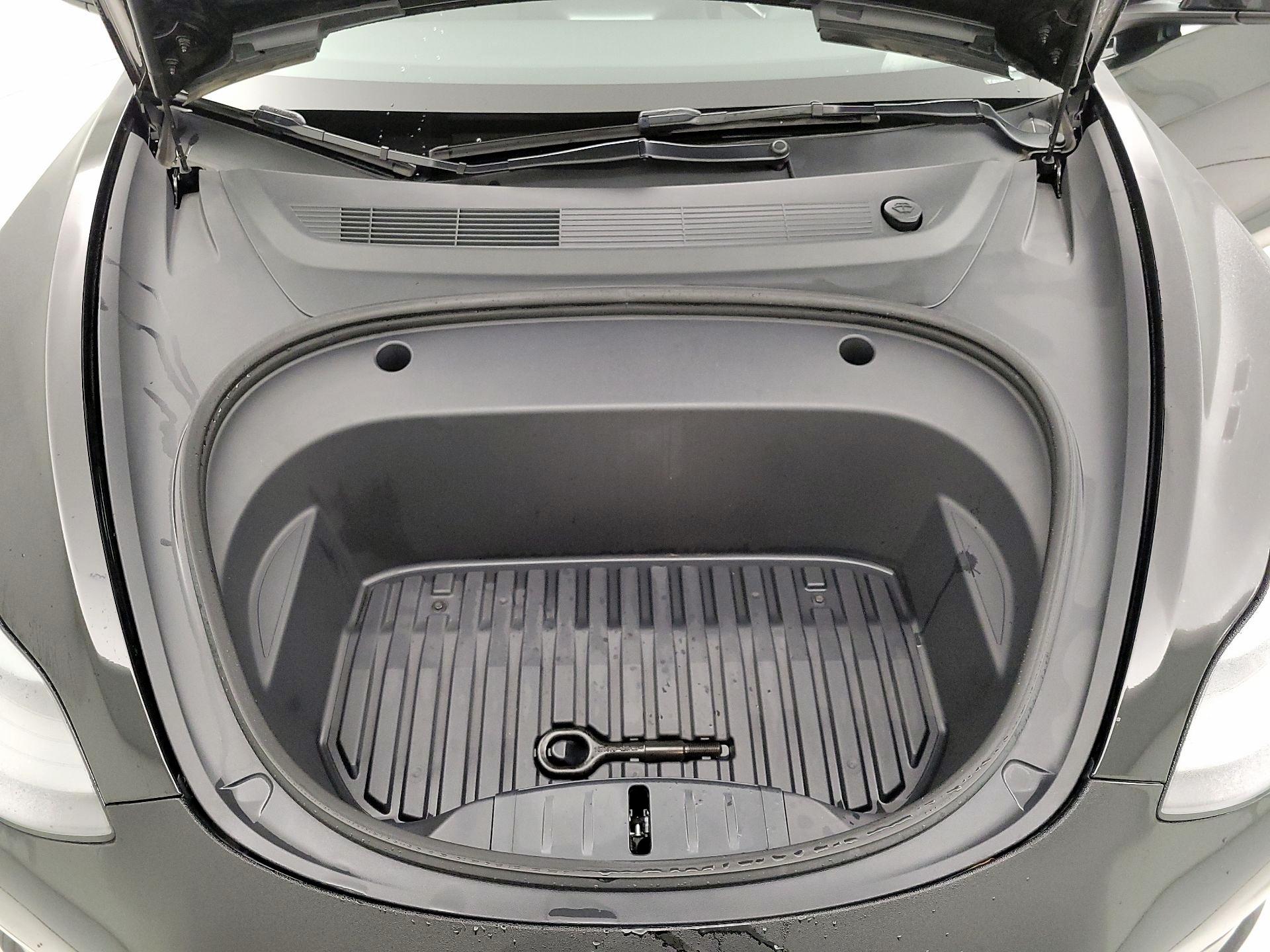 Thumbnail: 2022 Tesla Model 3 - 20