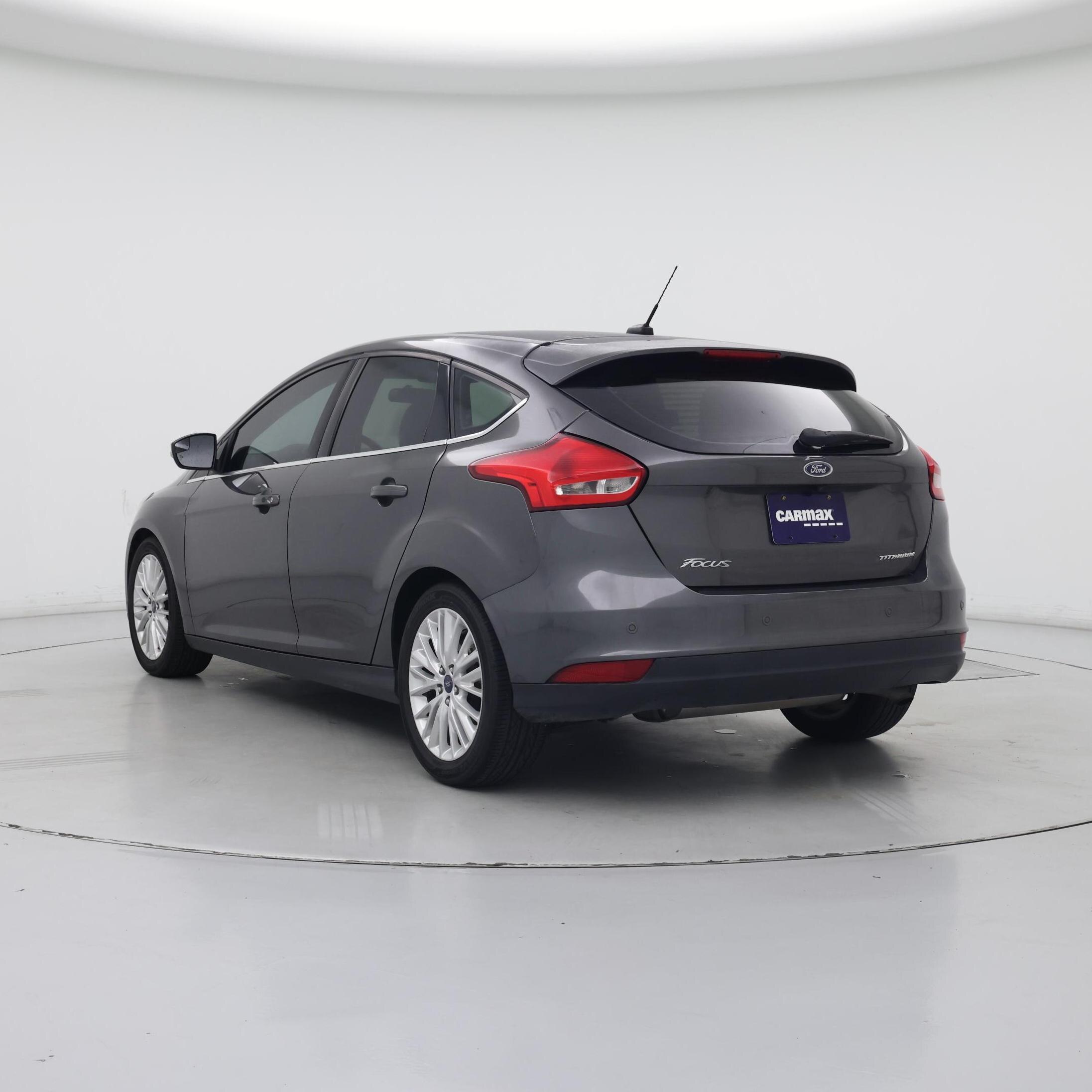 Thumbnail: 2015 Ford Focus - 2