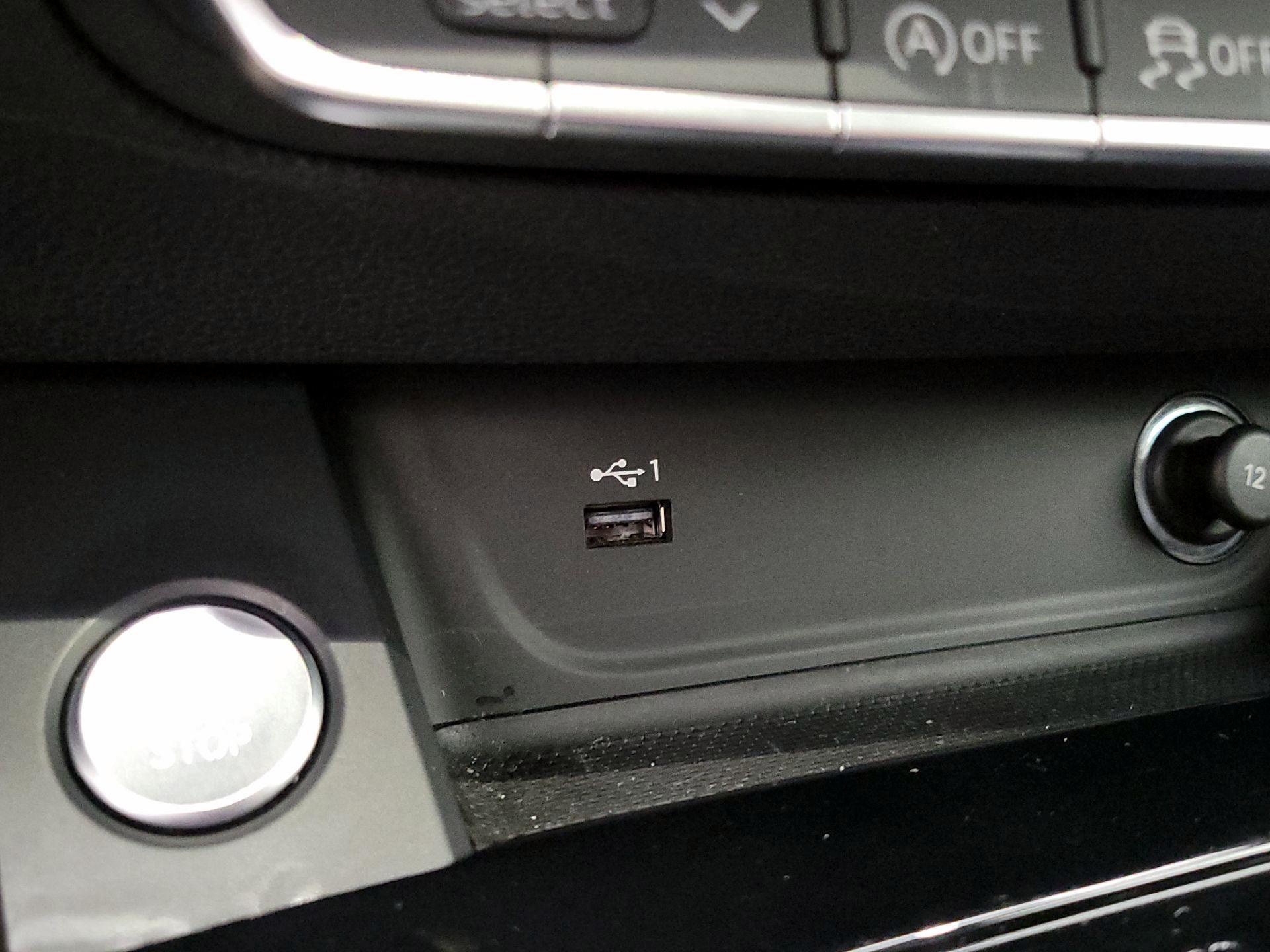 Thumbnail: 2022 Audi A4 - 18