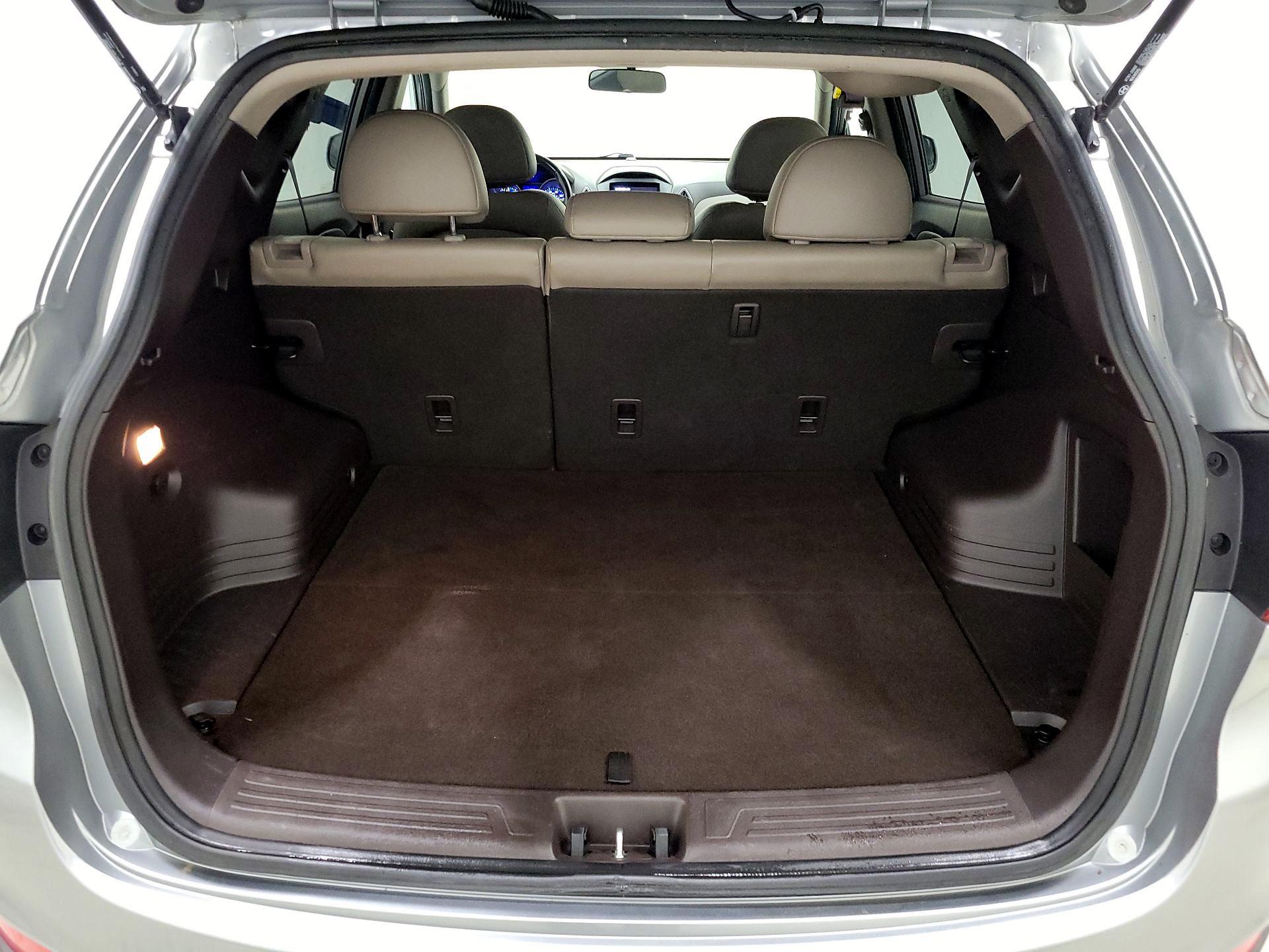 Thumbnail: 2015 Hyundai Tucson - 20