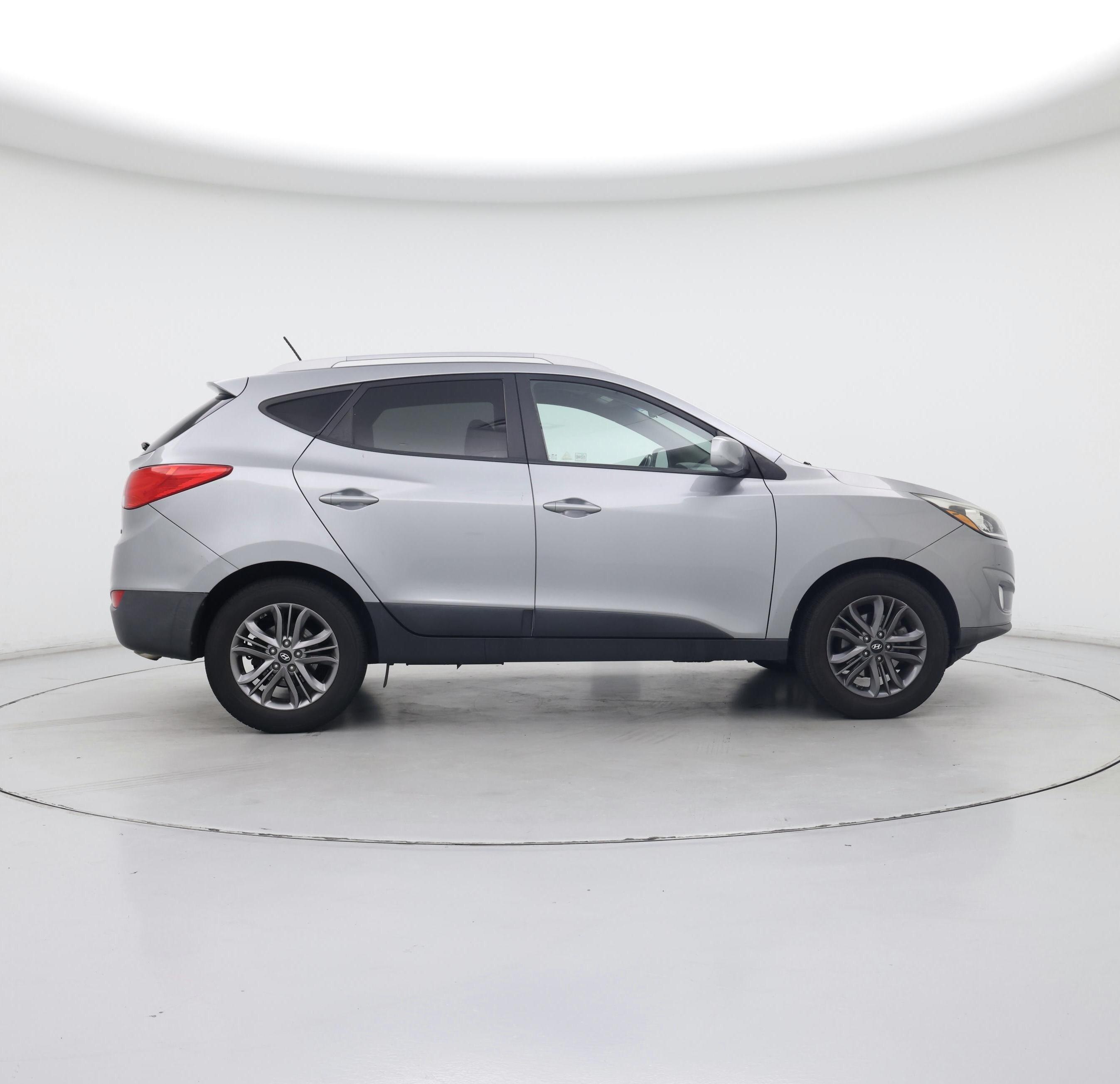 Thumbnail: 2015 Hyundai Tucson - 7