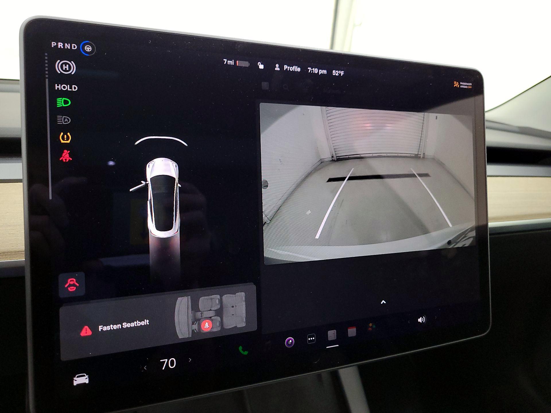 Thumbnail: 2021 Tesla Model 3 - 14