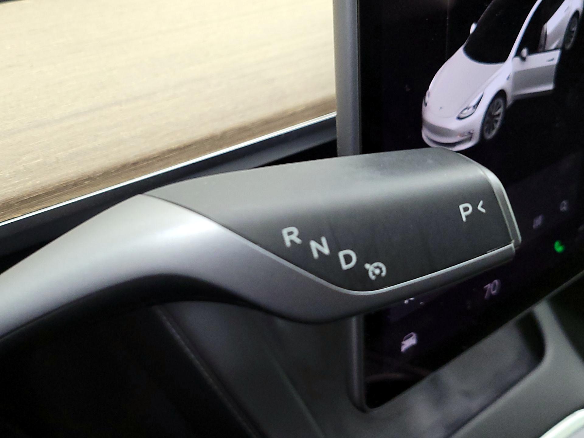 Thumbnail: 2021 Tesla Model 3 - 17