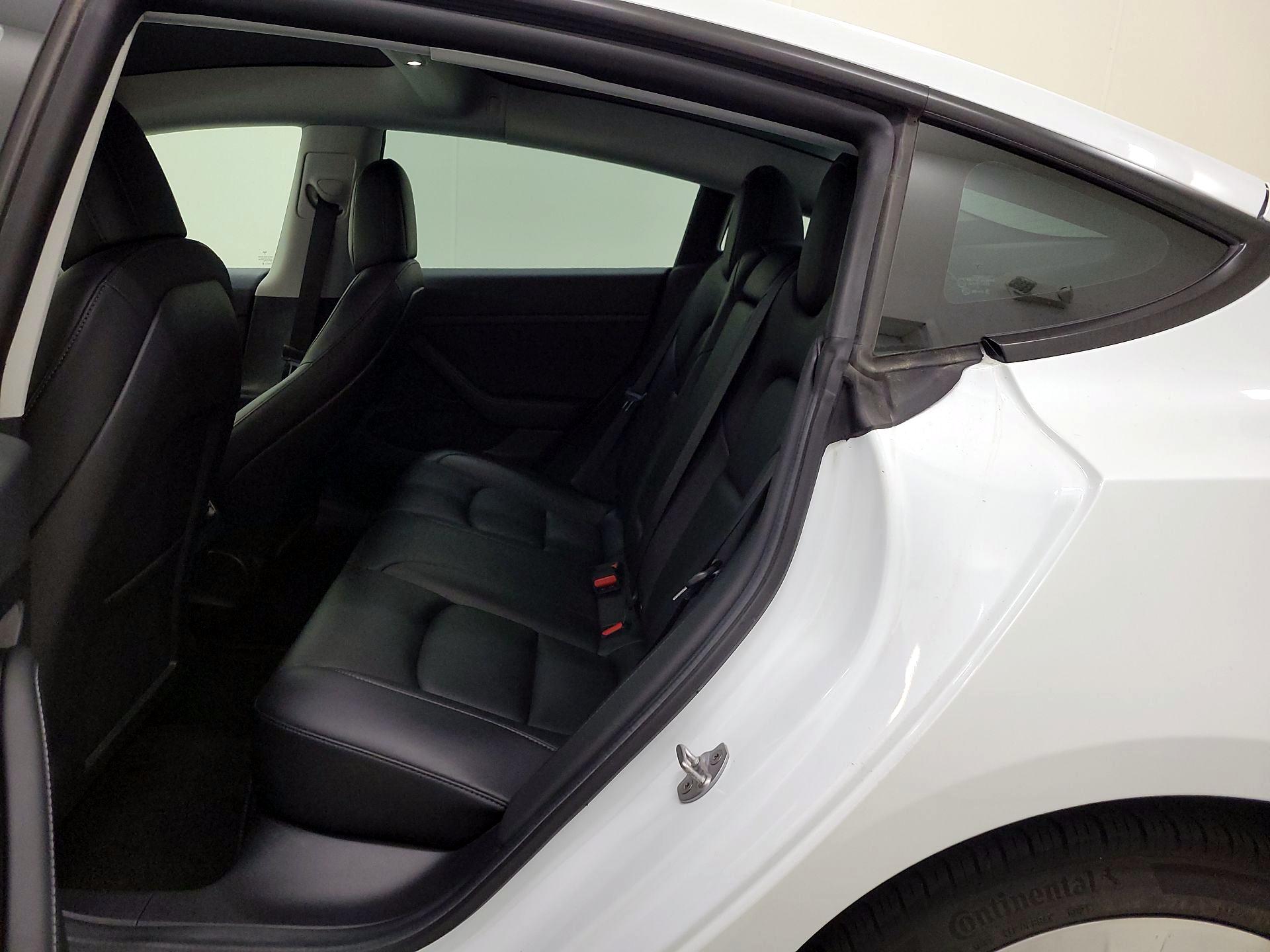 Thumbnail: 2021 Tesla Model 3 - 20