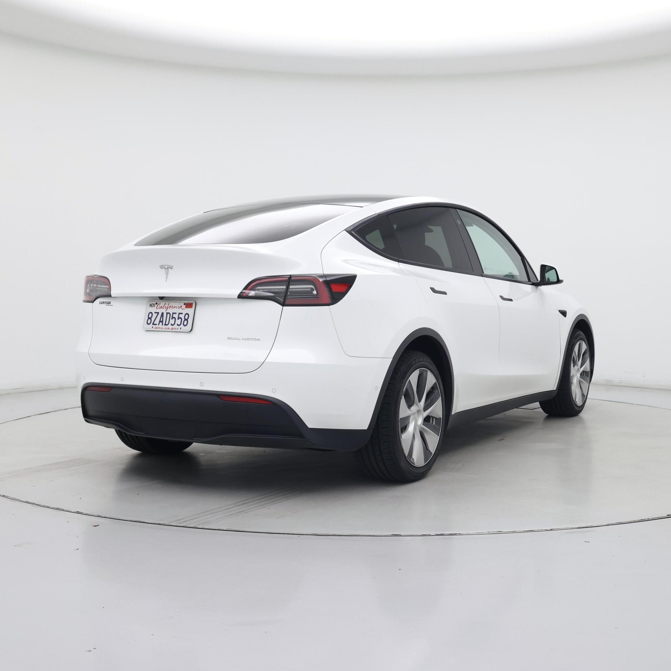 Thumbnail: 2022 Tesla Model Y - 8