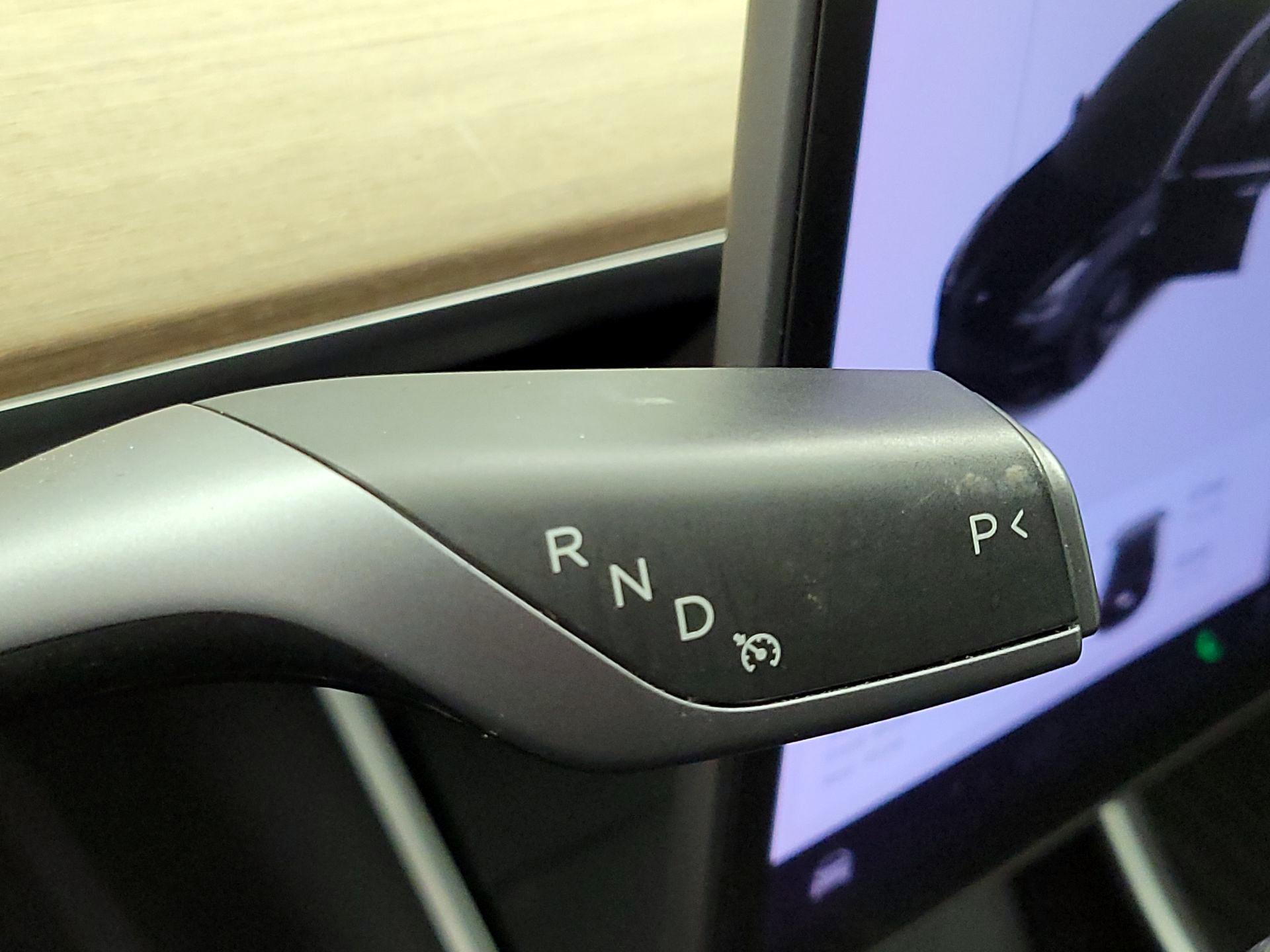 Thumbnail: 2020 Tesla Model 3 - 17