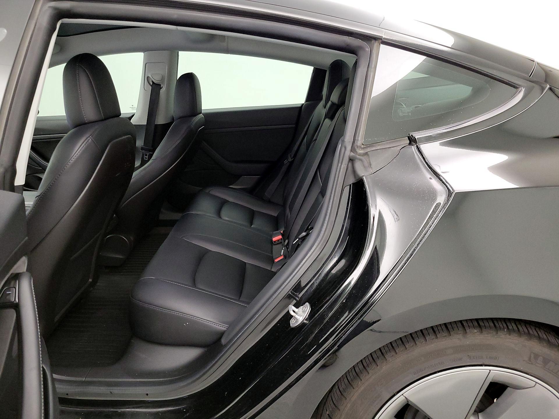 Thumbnail: 2020 Tesla Model 3 - 20