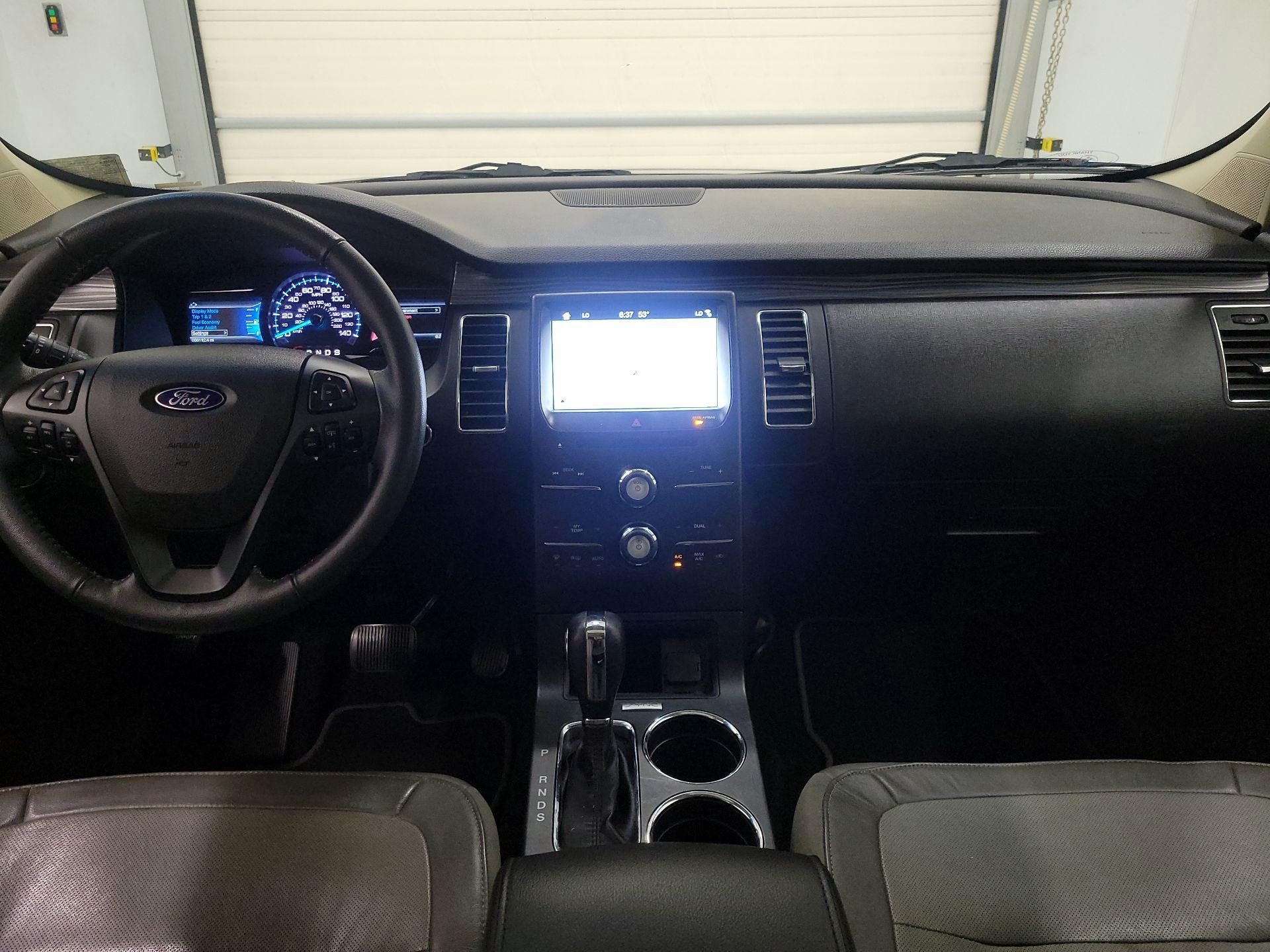 Thumbnail: 2019 Ford Flex - 9