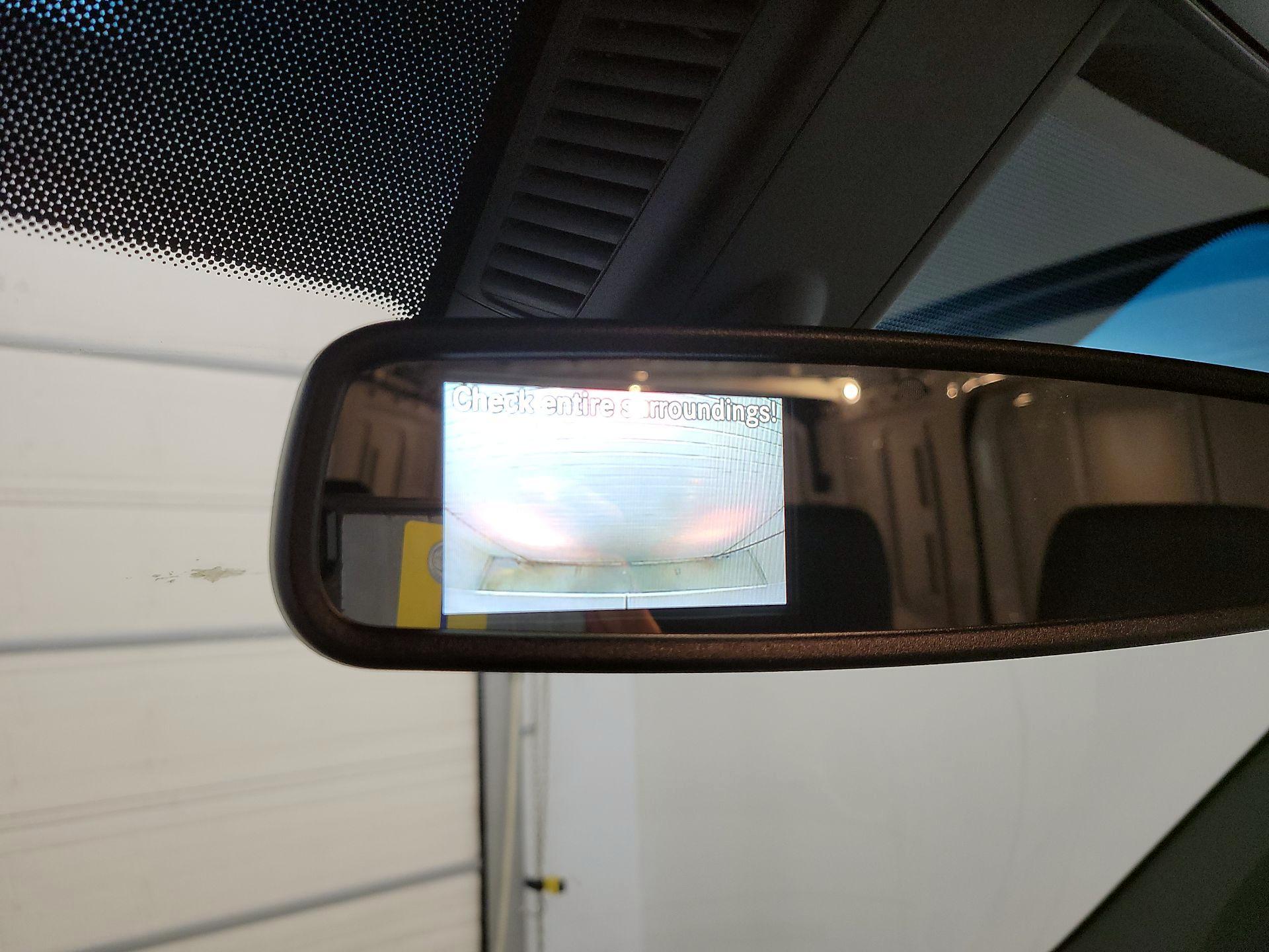 Thumbnail: 2025 Mercedes-Benz Sprinter - 14