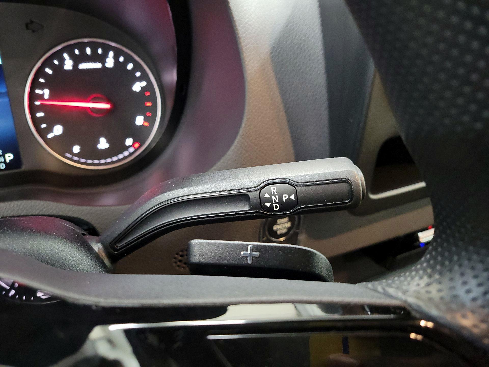 Thumbnail: 2025 Mercedes-Benz Sprinter - 17