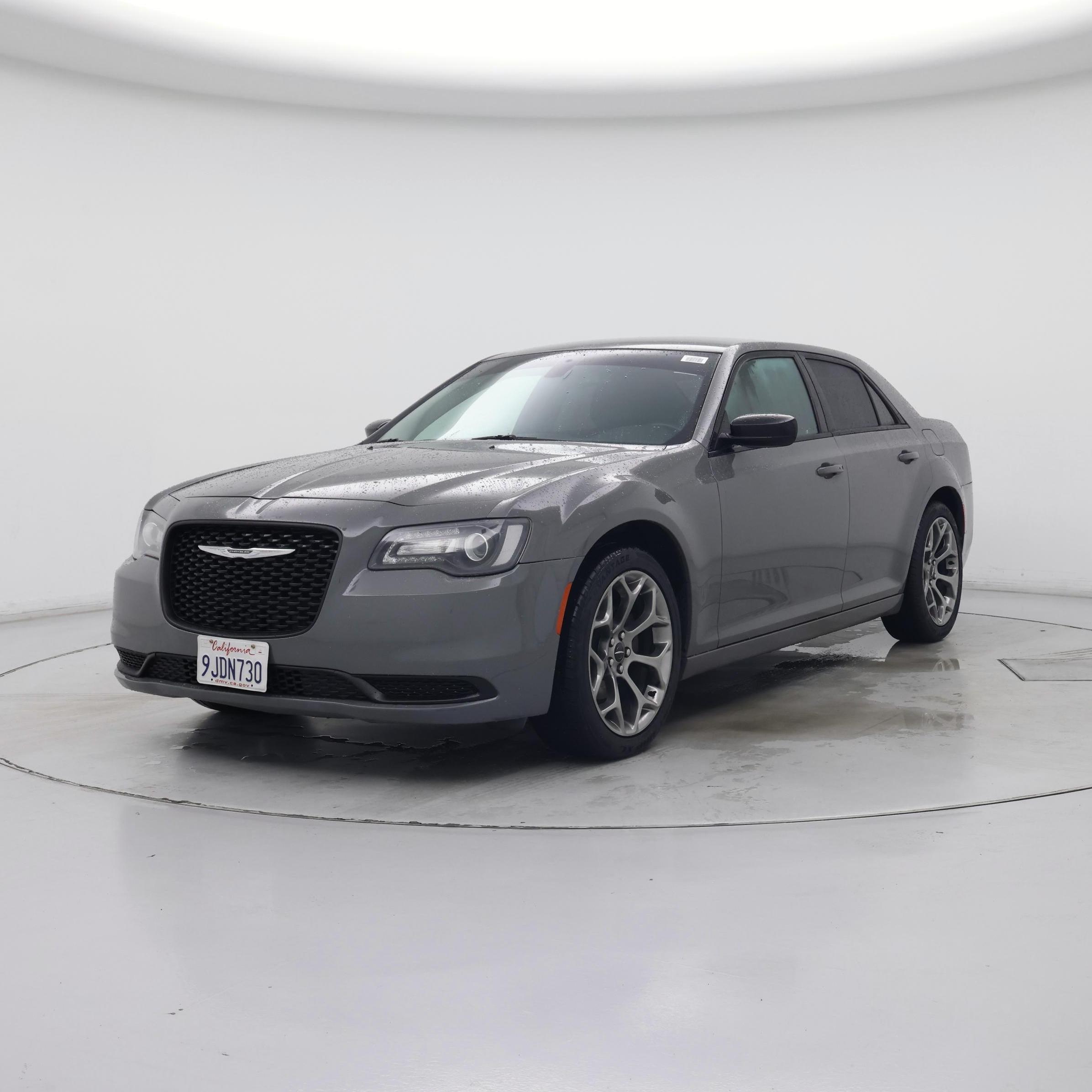 Thumbnail: 2018 Chrysler 300 - 4