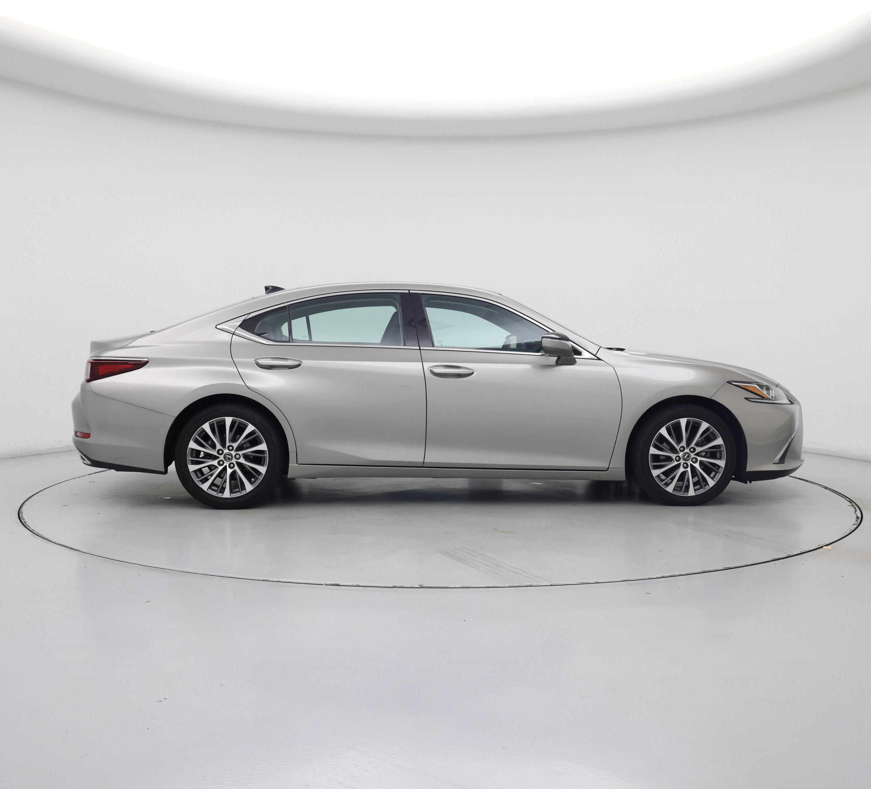 Thumbnail: 2019 Lexus ES - 7