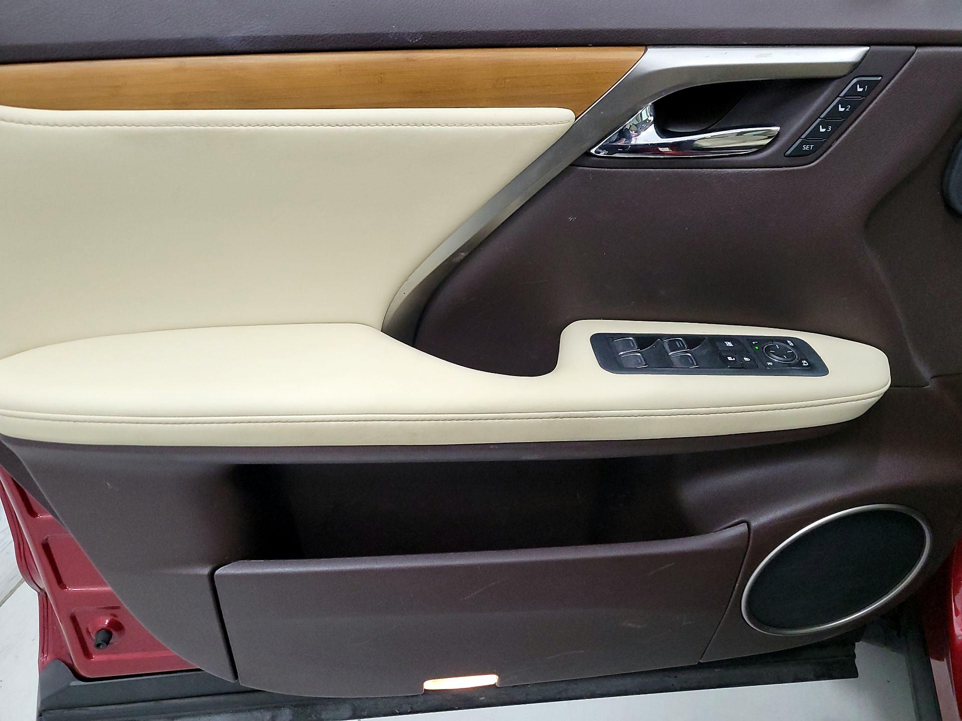 Thumbnail: 2020 Lexus RX - 12