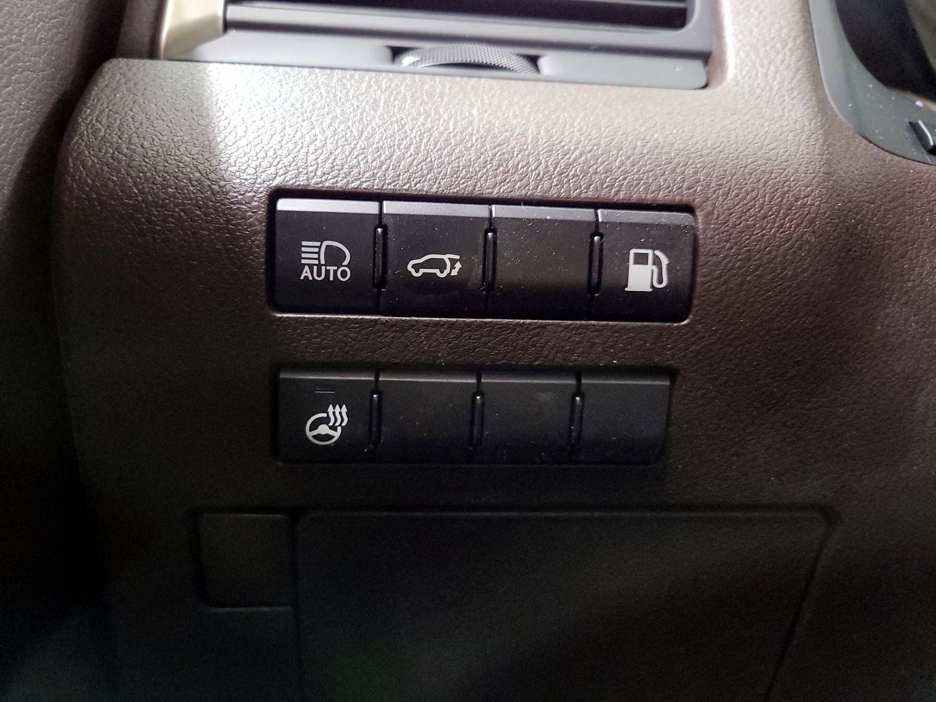 Thumbnail: 2020 Lexus RX - 13