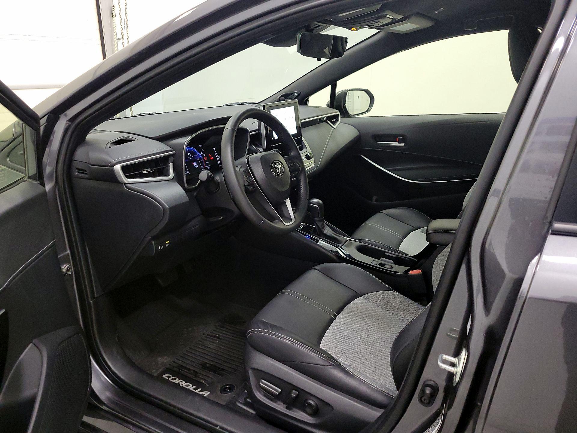Thumbnail: 2023 Toyota Corolla - 11