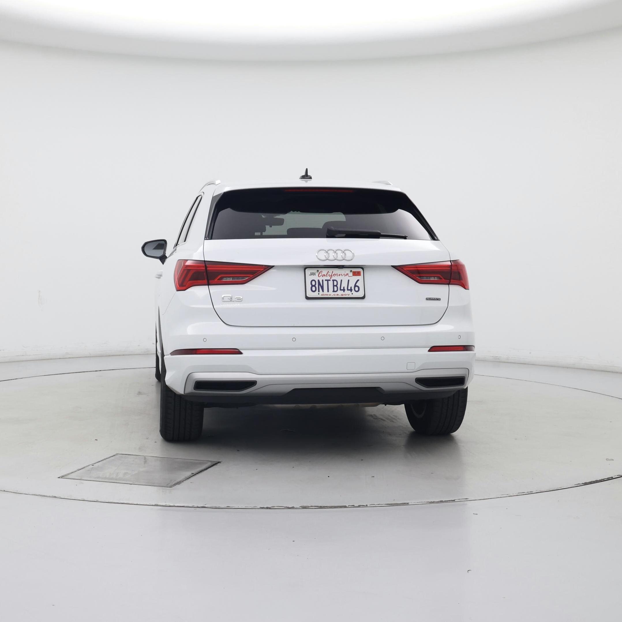 Thumbnail: 2020 Audi Q3 - 6