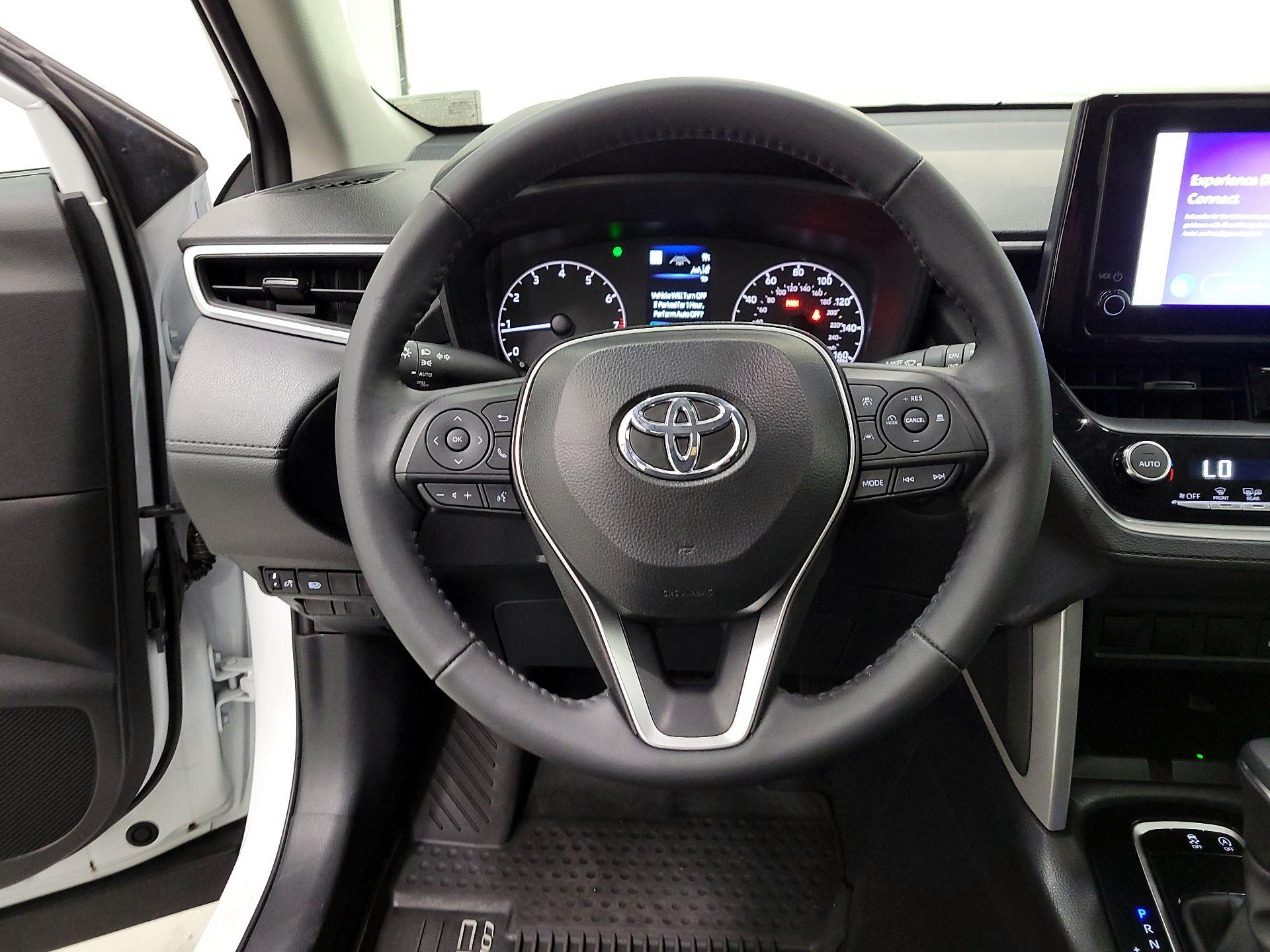 Thumbnail: 2024 Toyota Corolla Cross - 10