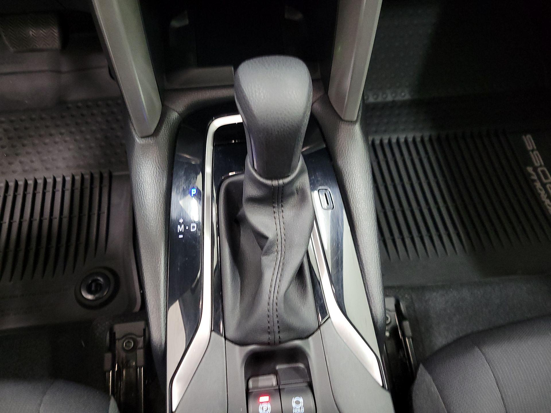 Thumbnail: 2024 Toyota Corolla Cross - 17