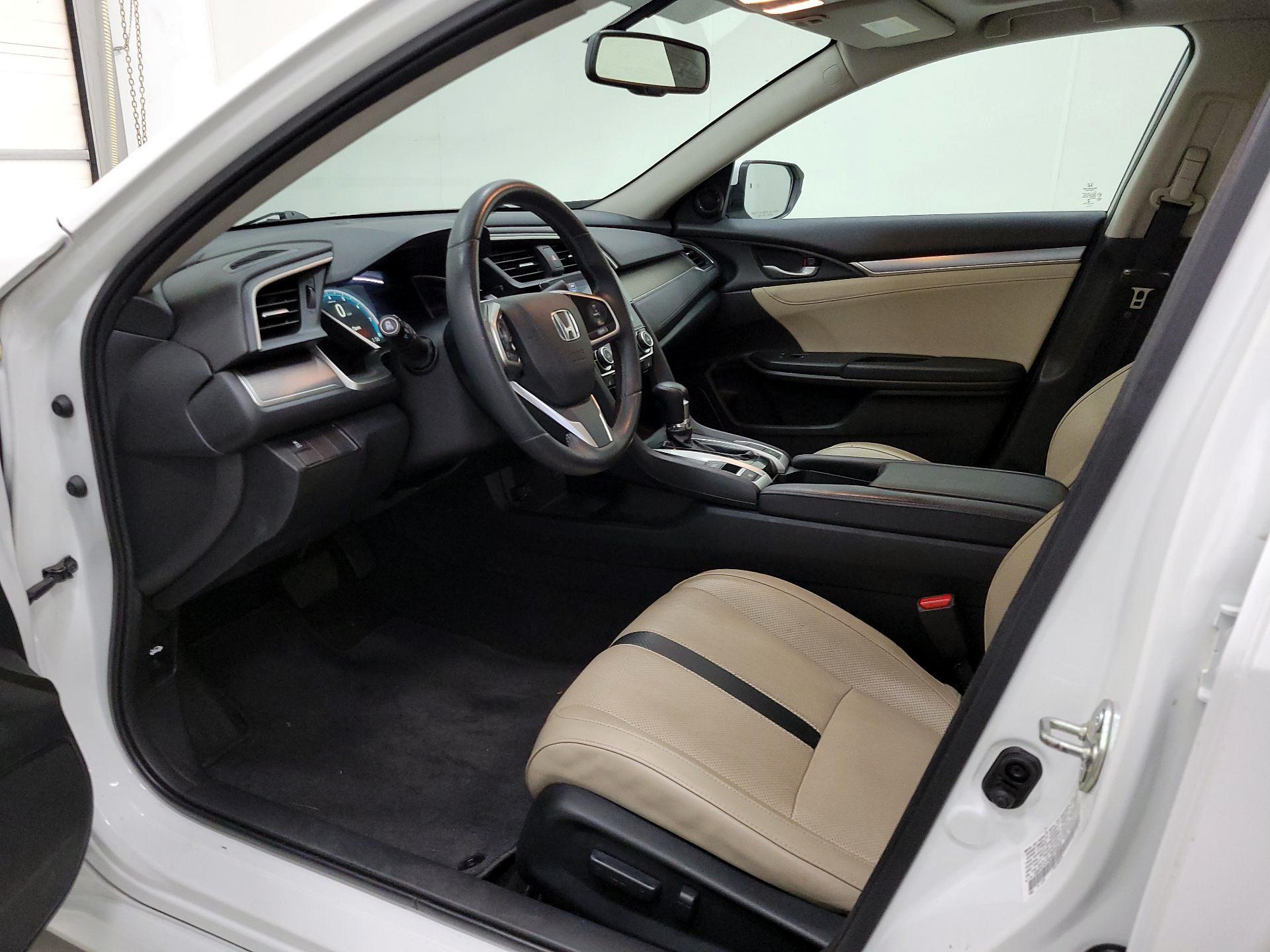 Thumbnail: 2017 Honda Civic - 11