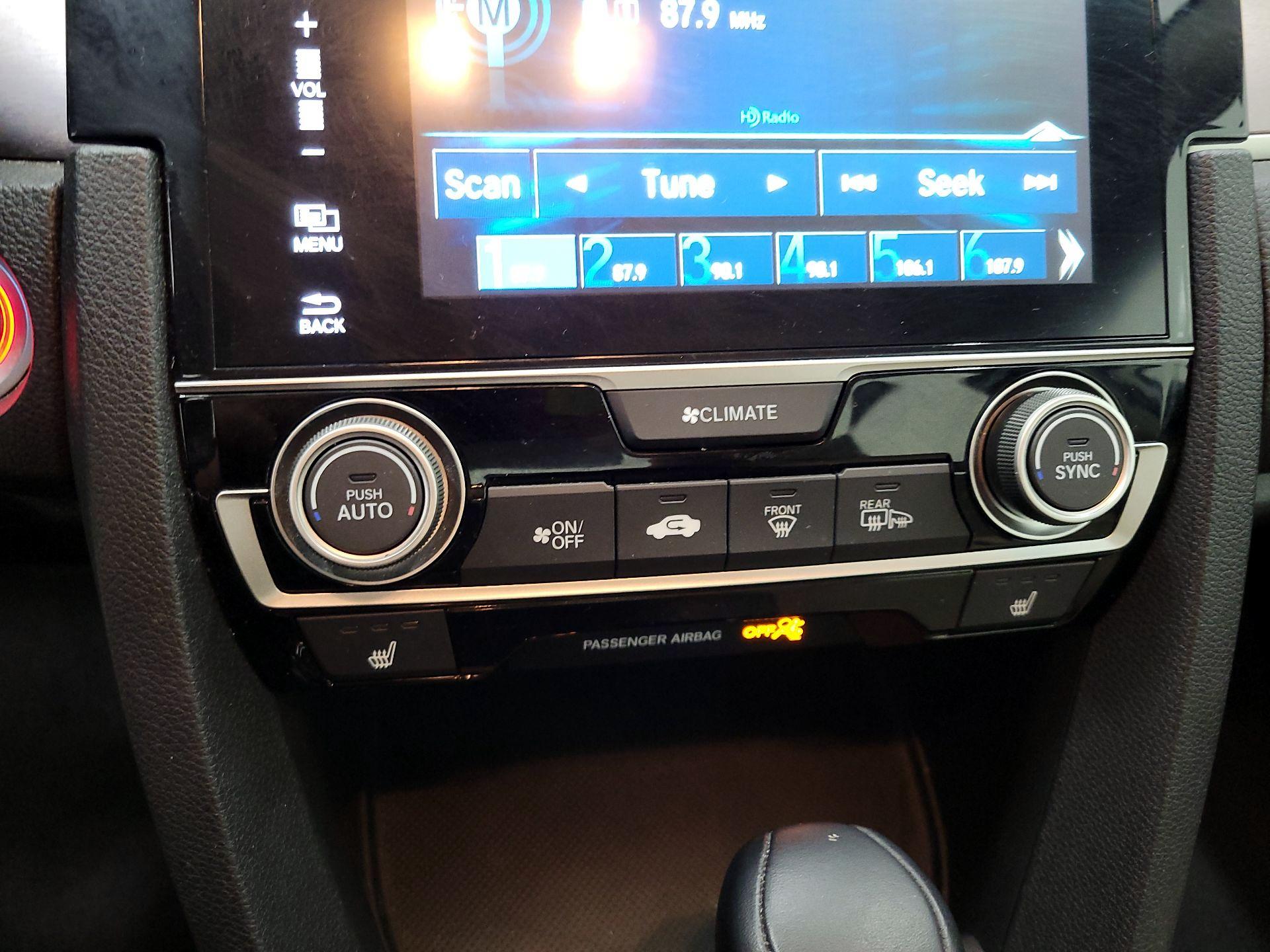 Thumbnail: 2017 Honda Civic - 16