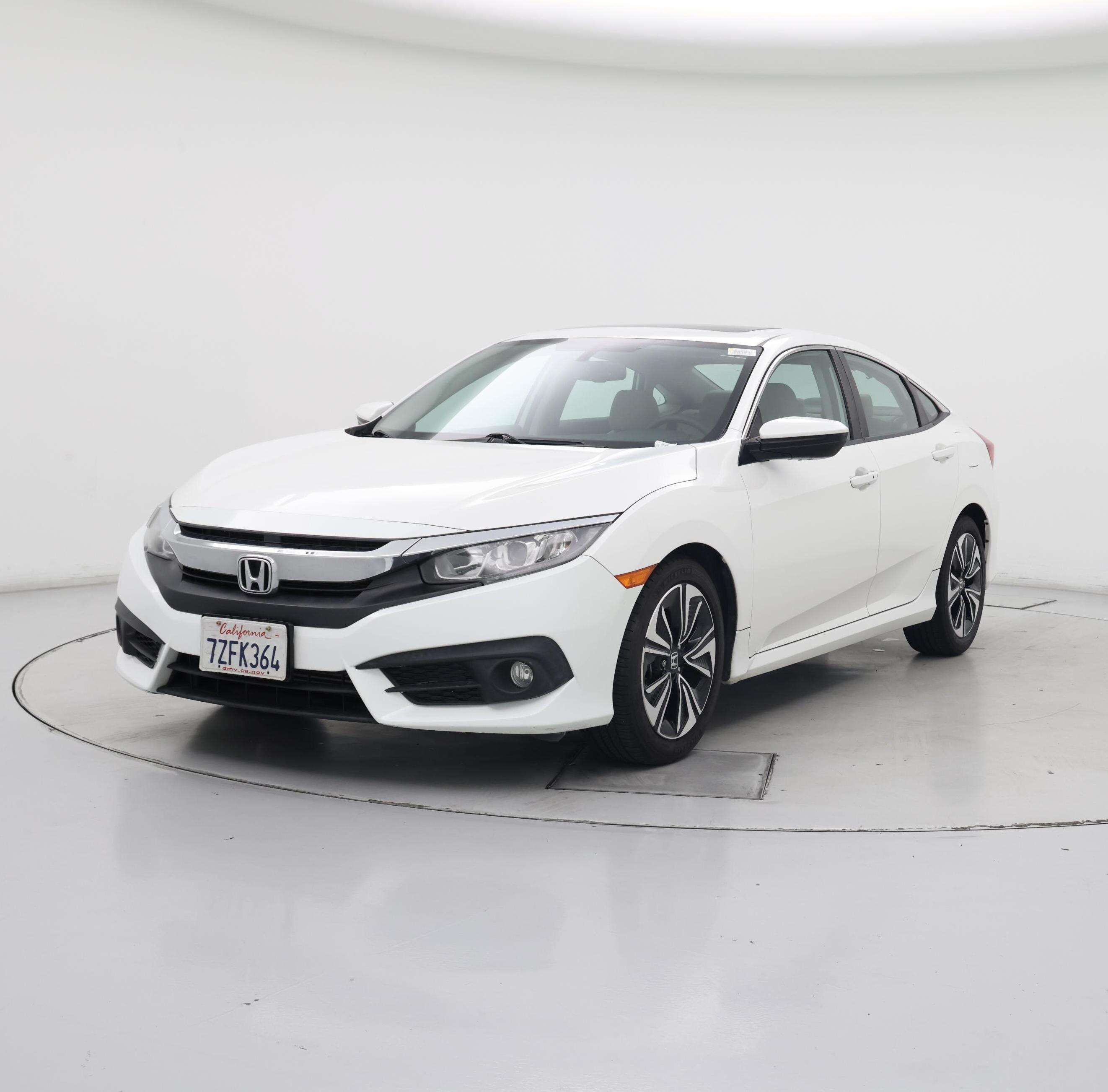 Thumbnail: 2017 Honda Civic - 4