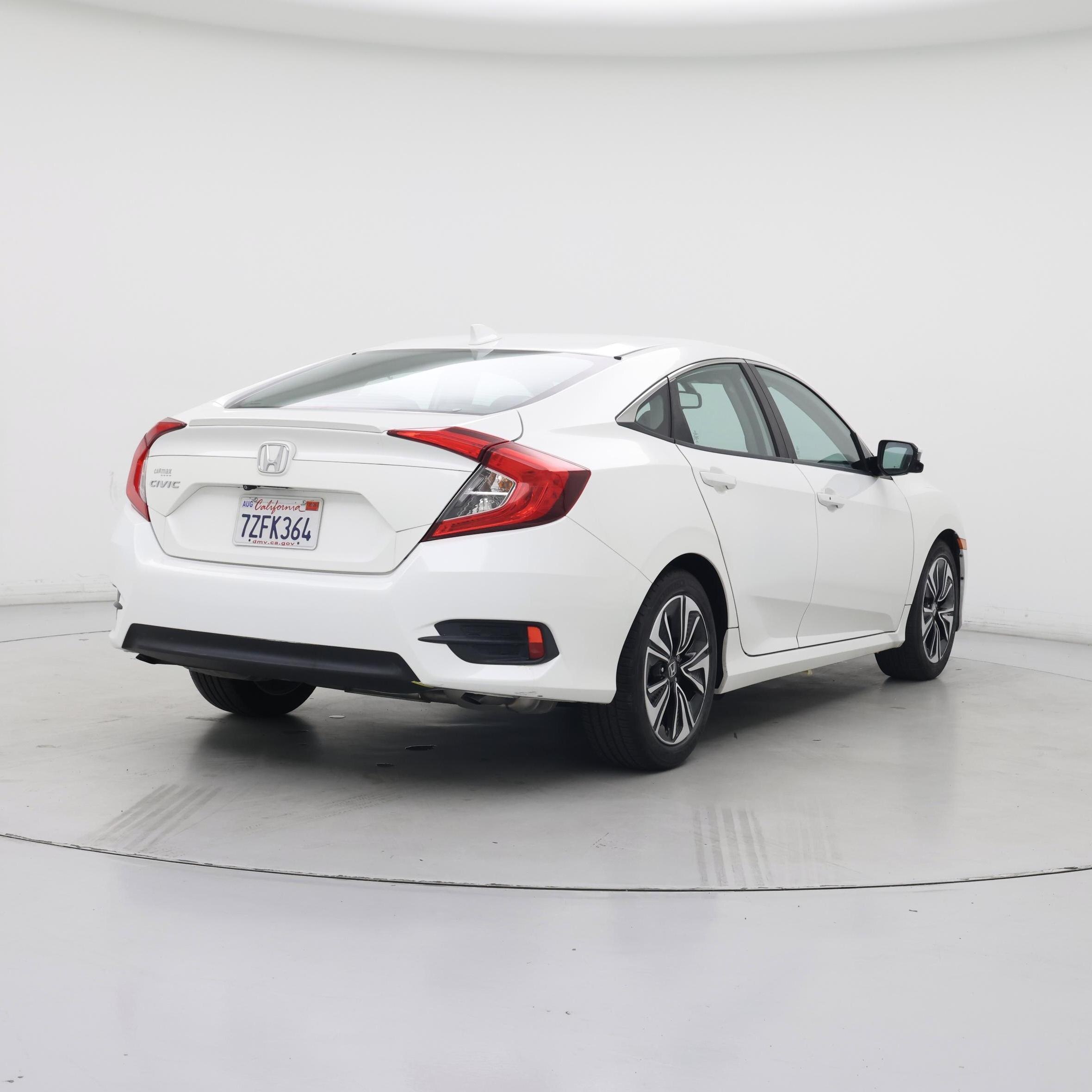 Thumbnail: 2017 Honda Civic - 8