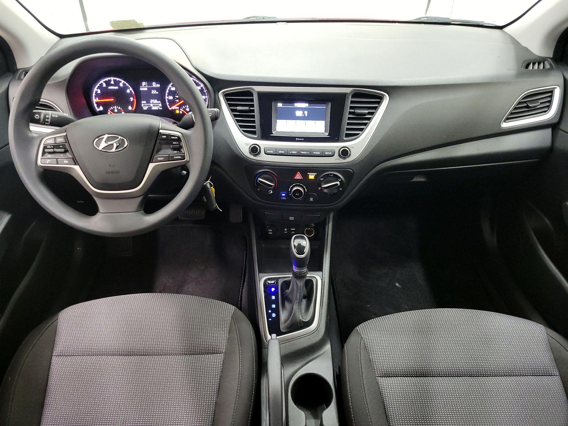 Thumbnail: 2022 Hyundai Accent - 9