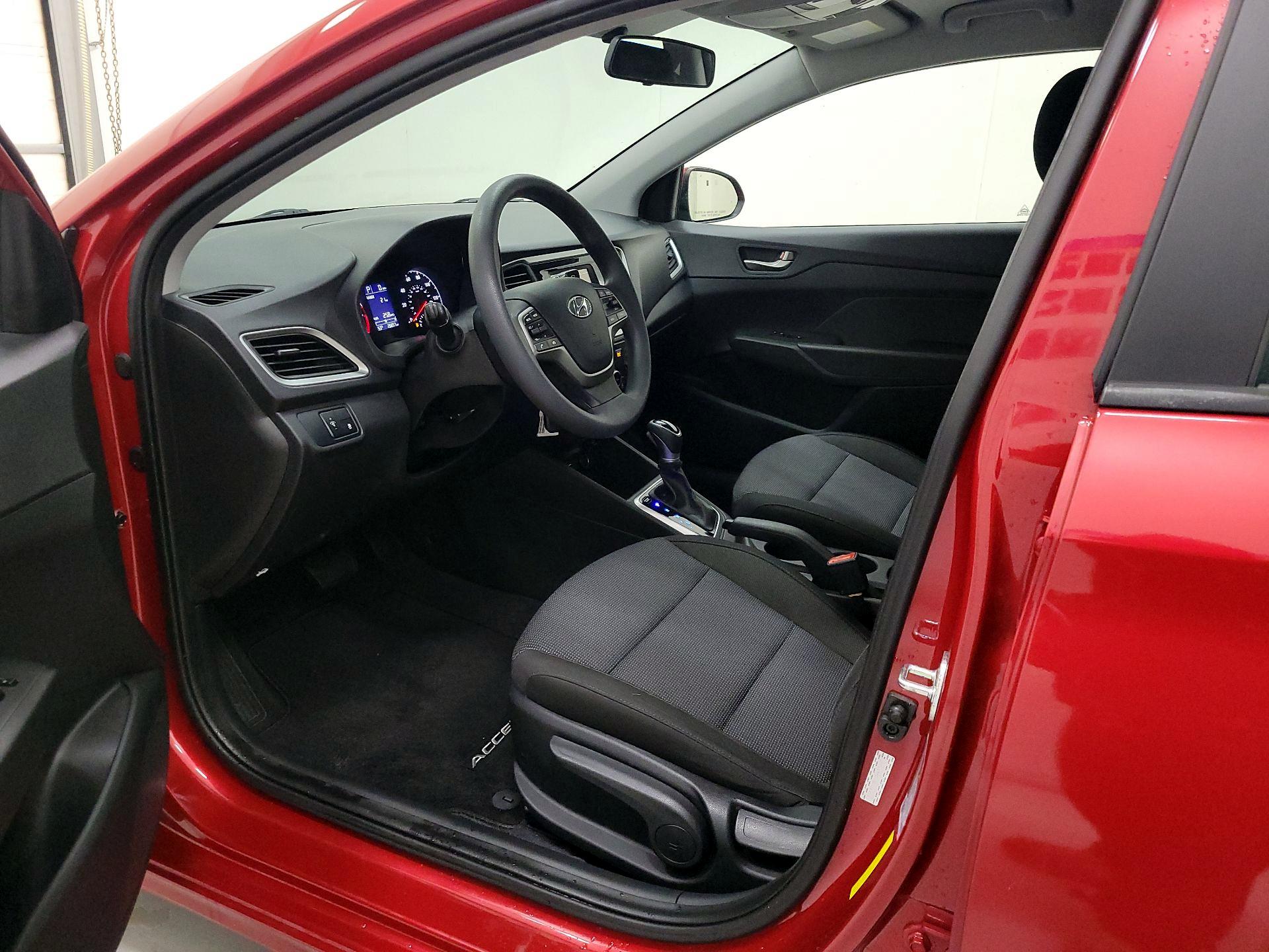 Thumbnail: 2022 Hyundai Accent - 11